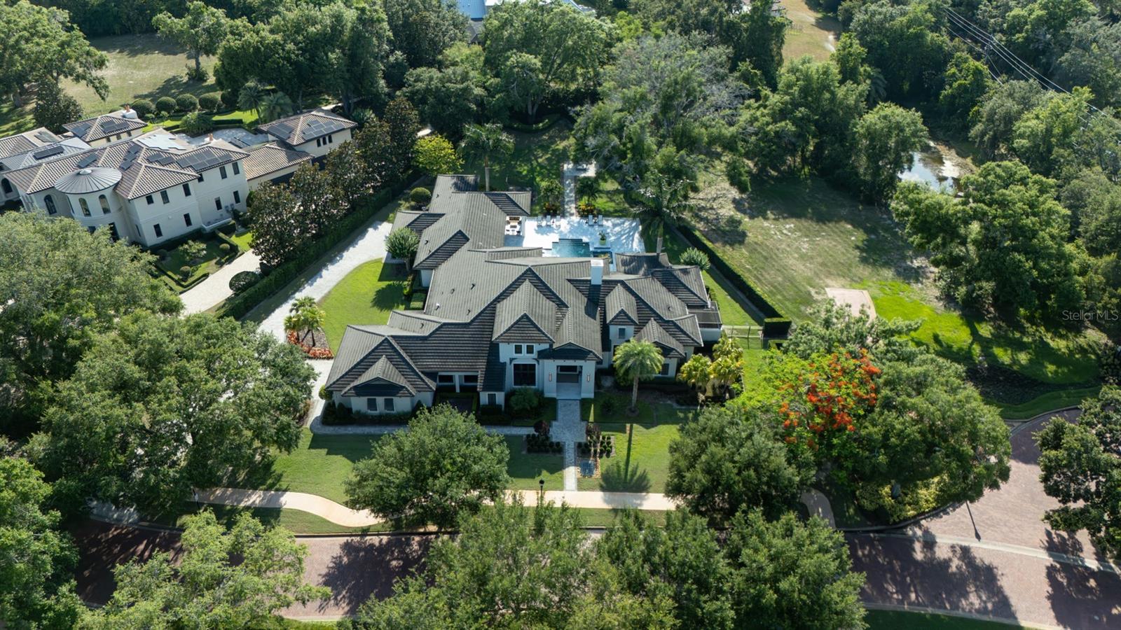 3428 Chaine Du Lac Blvd