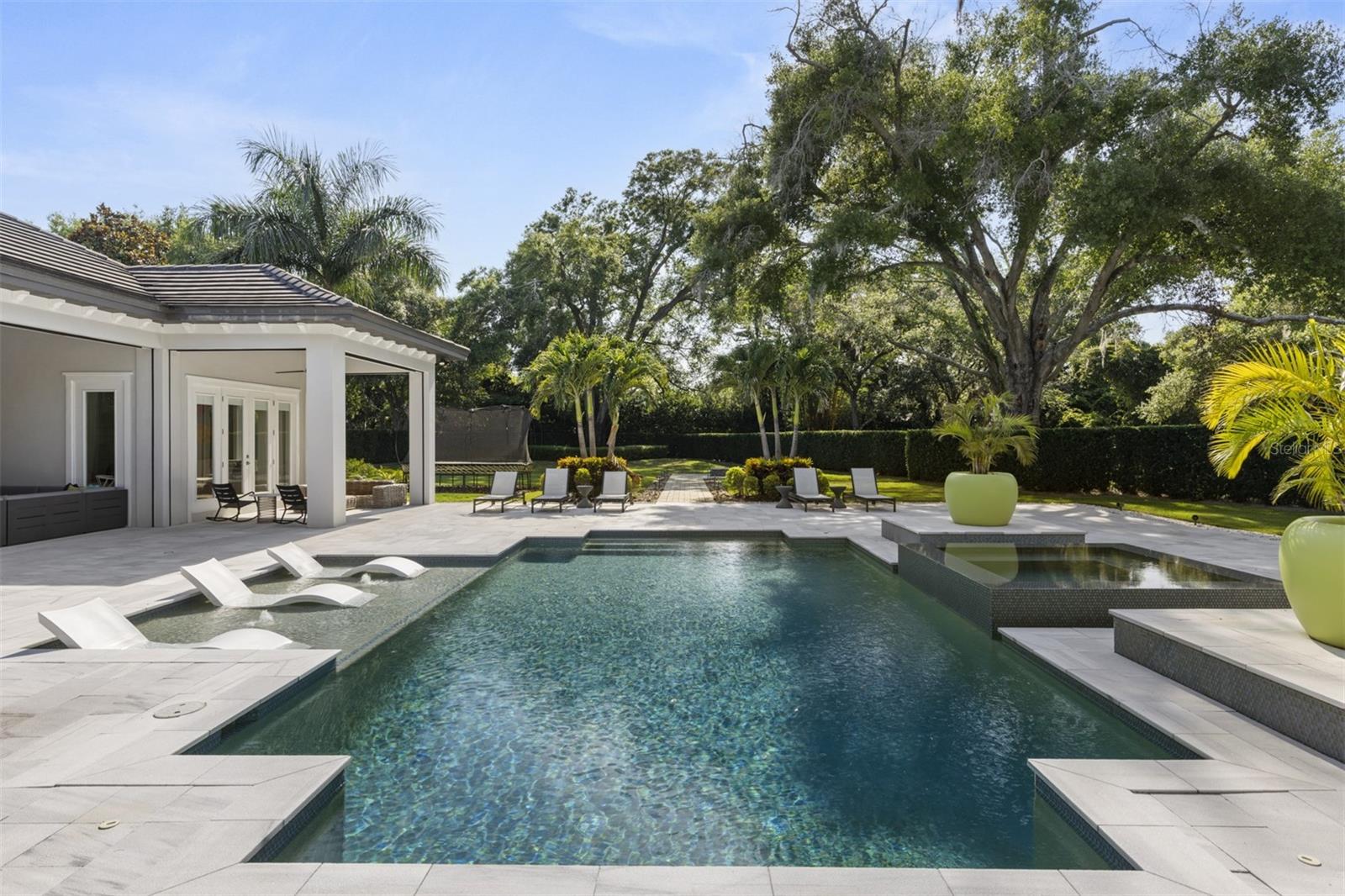 3428 Chaine Du Lac Blvd