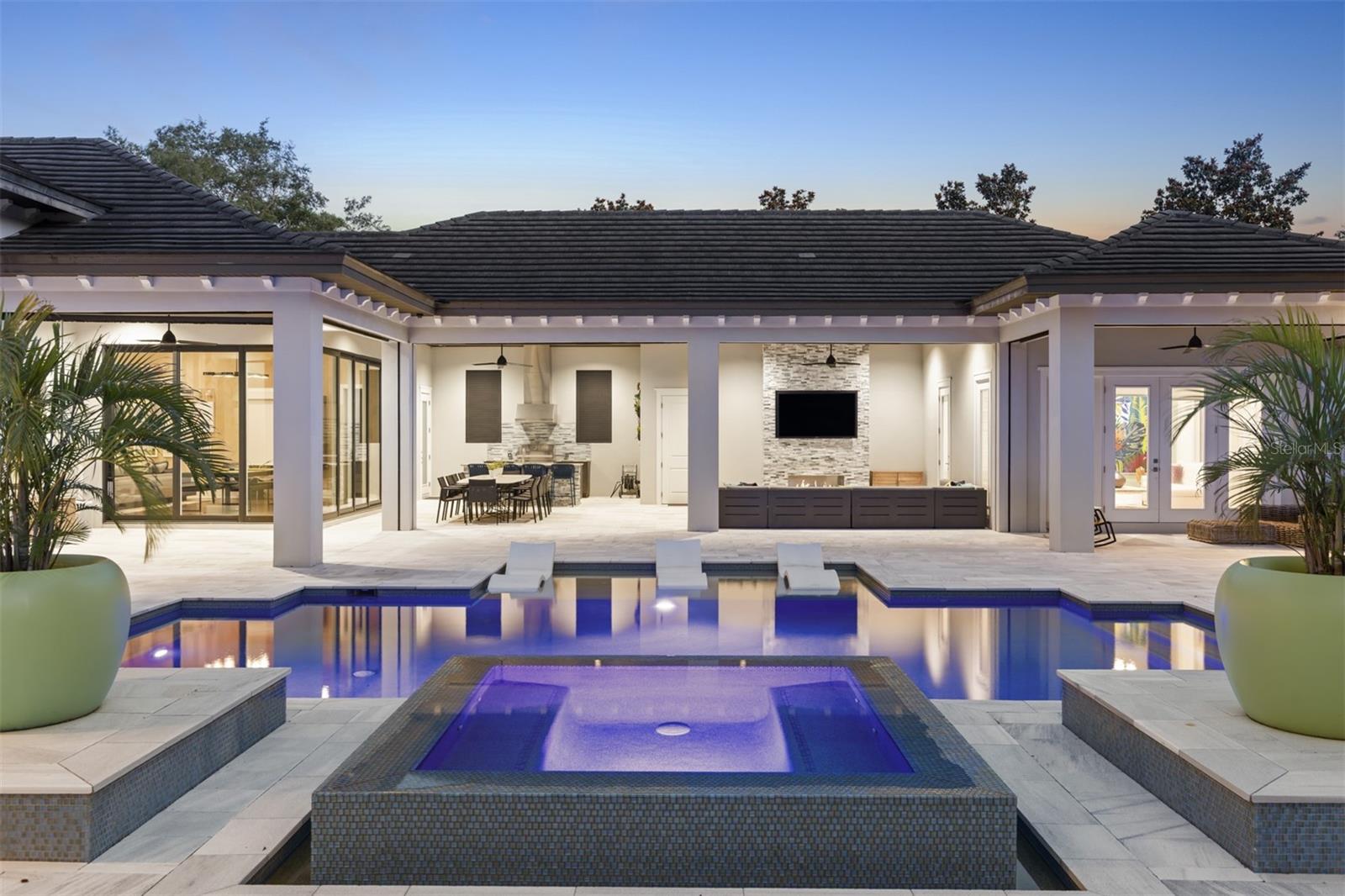 3428 Chaine Du Lac Blvd