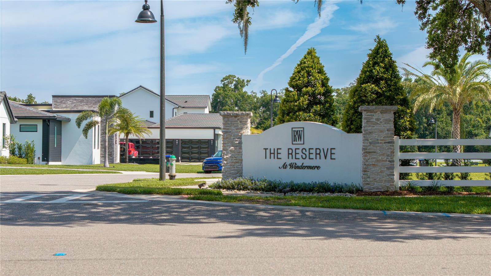 2504 Windermere Reserve Ct