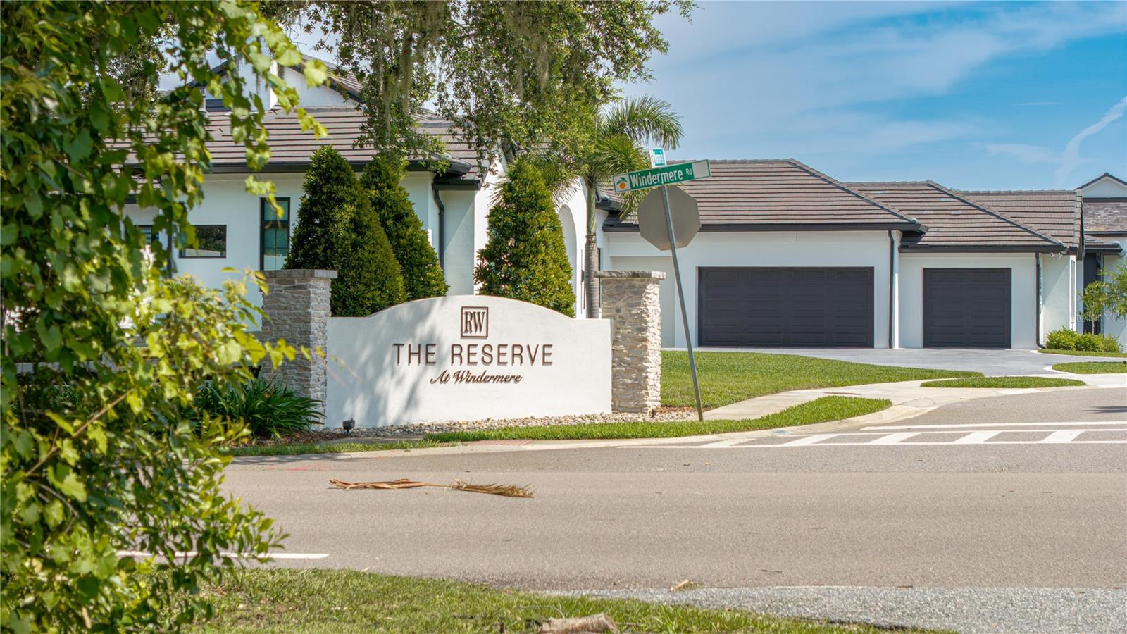 2504 Windermere Reserve Ct