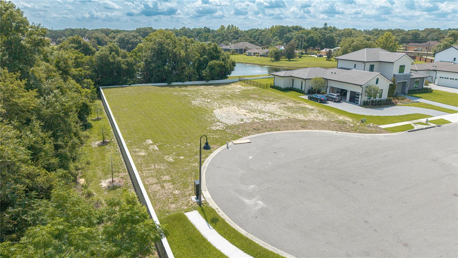 2504 Windermere Reserve Ct