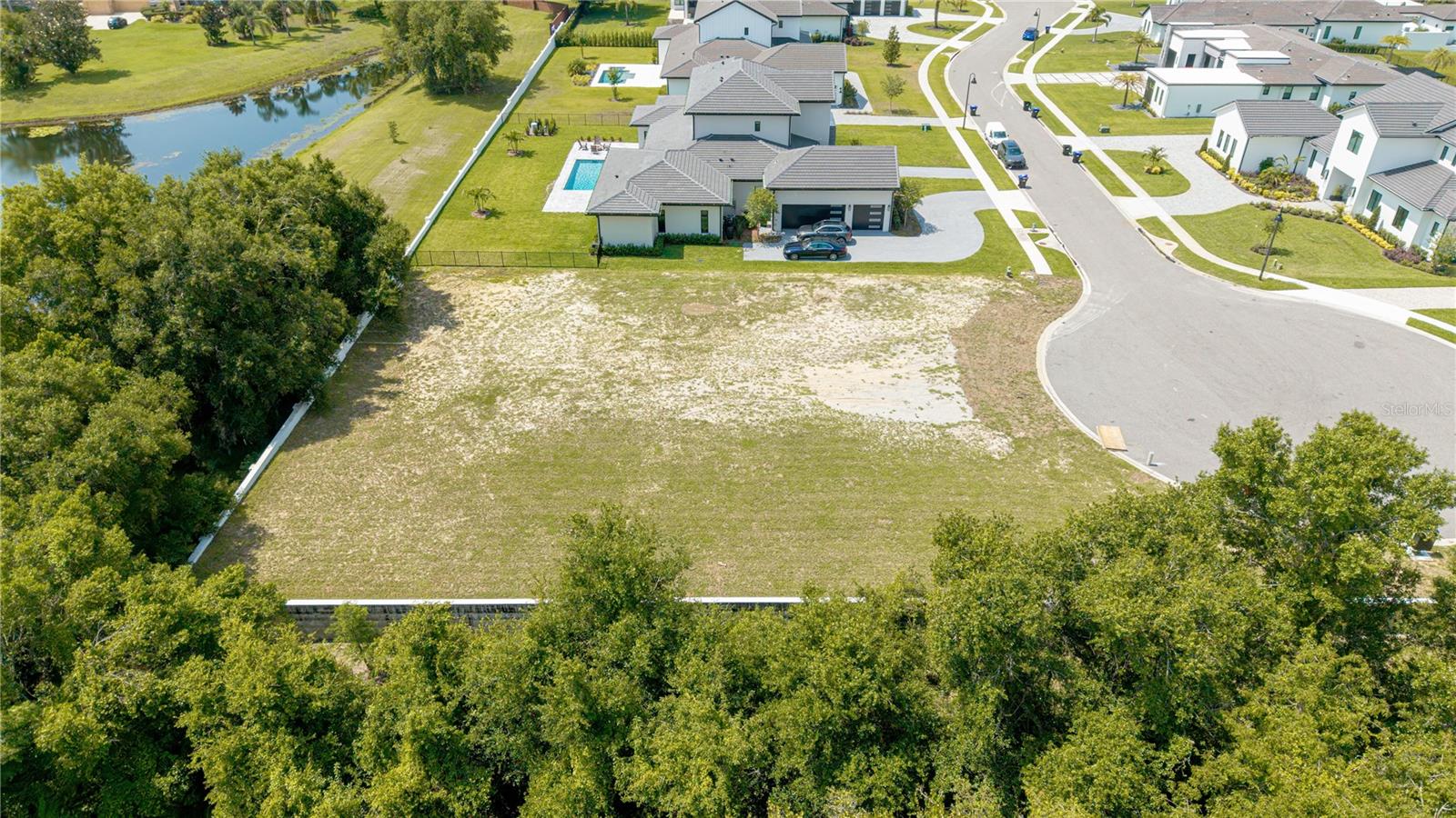 2504 Windermere Reserve Ct