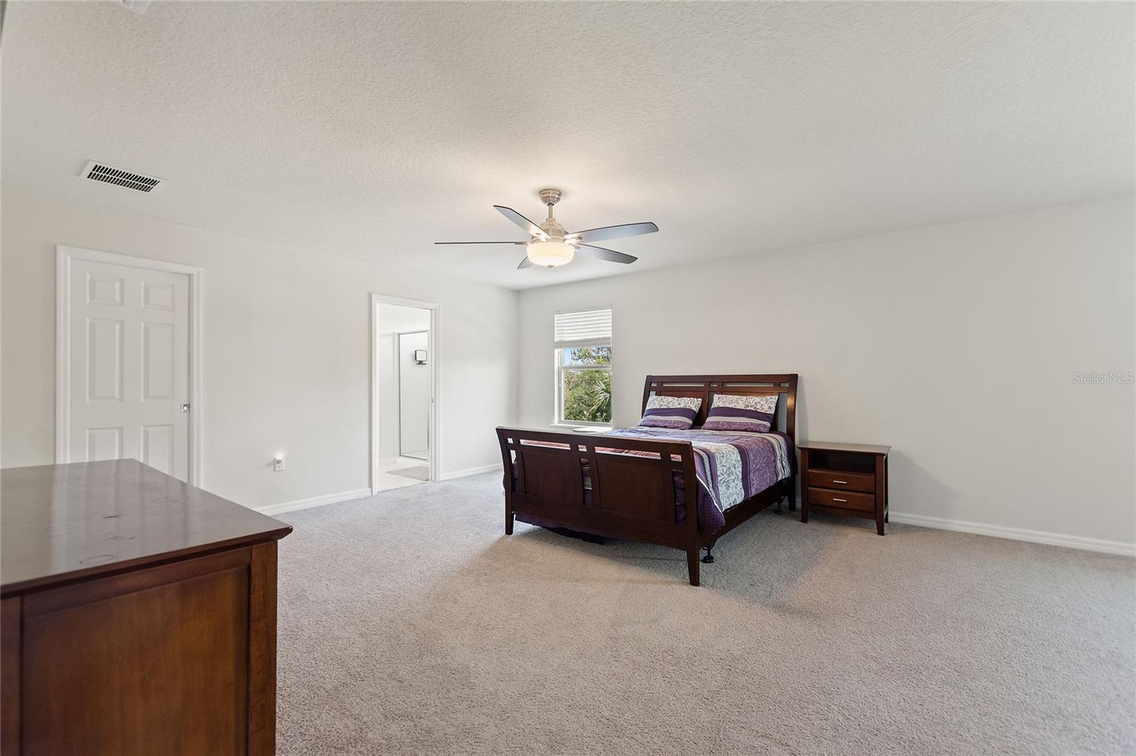 17244 Goldcrest Loop