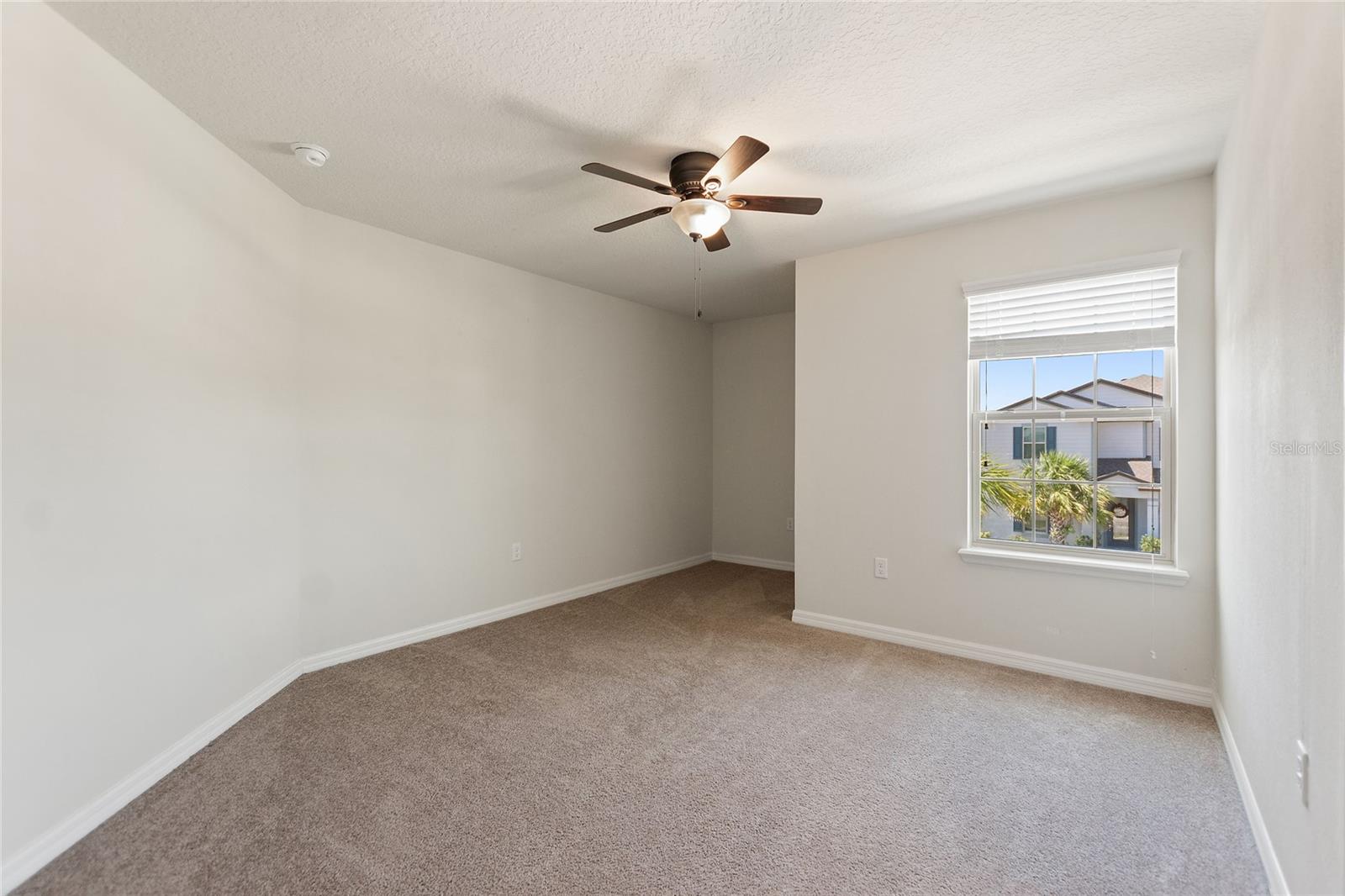 17244 Goldcrest Loop