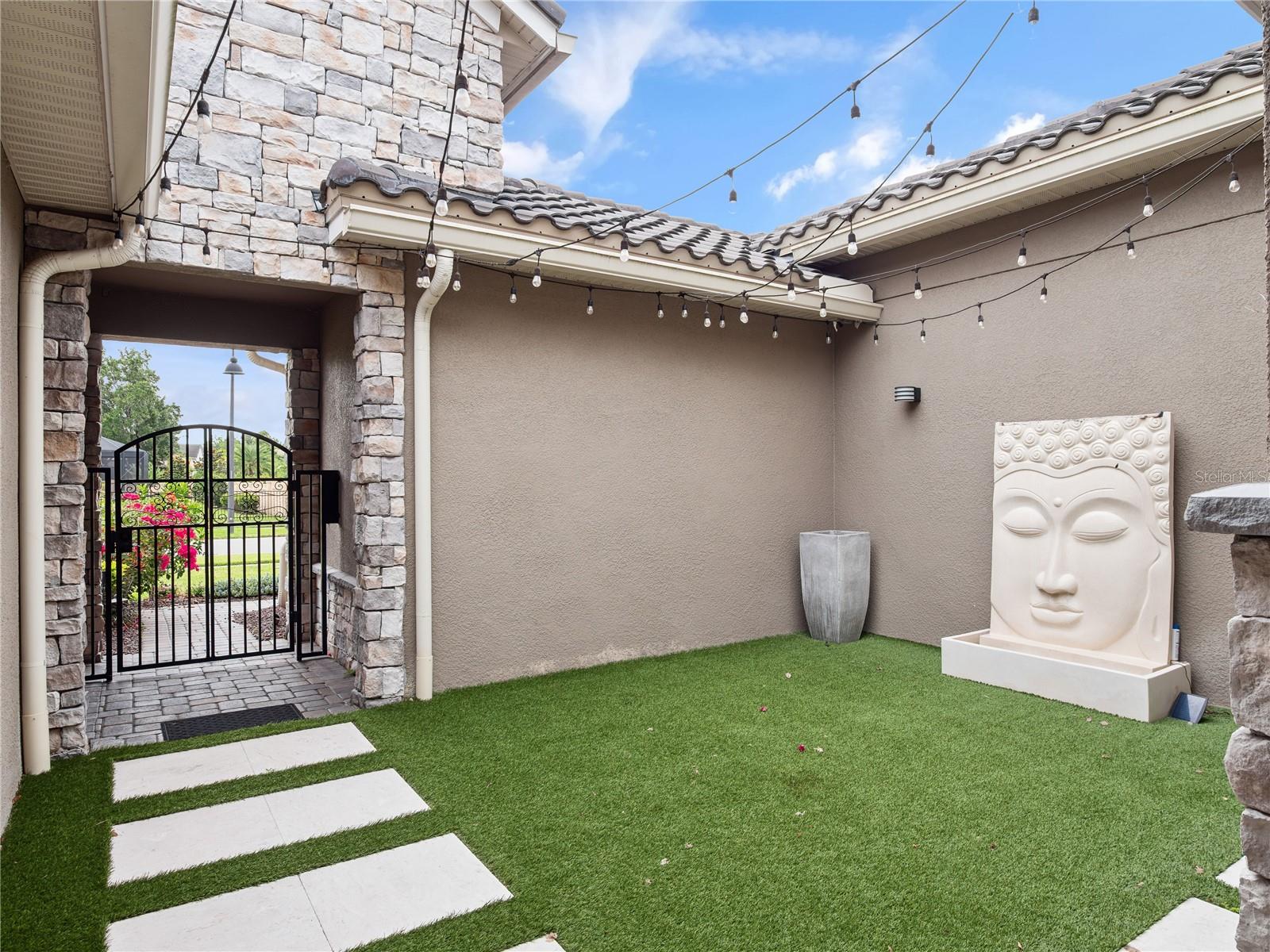 1265 Estancia Woods Loop