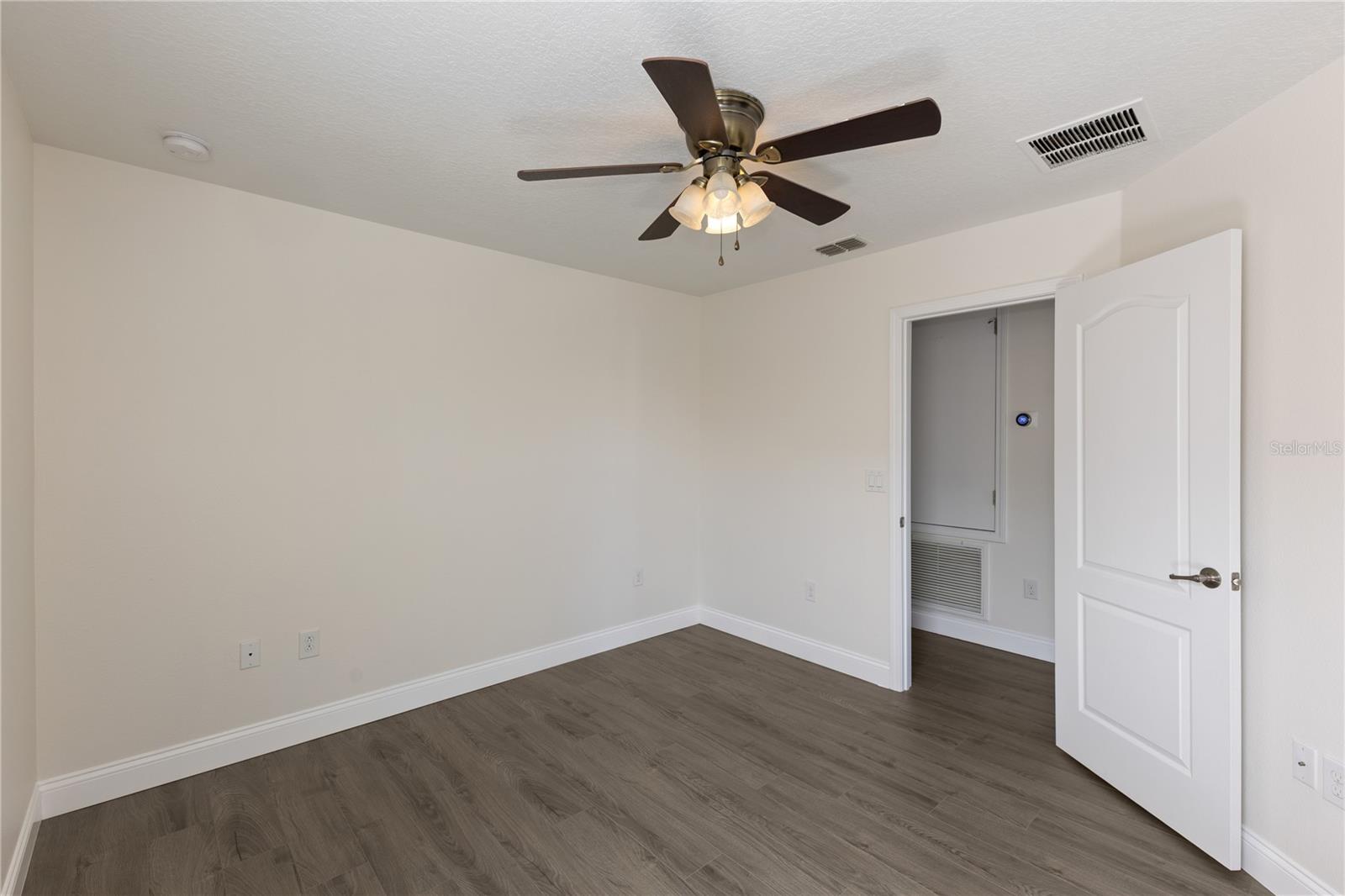 15229 Evergreen Oak Loop