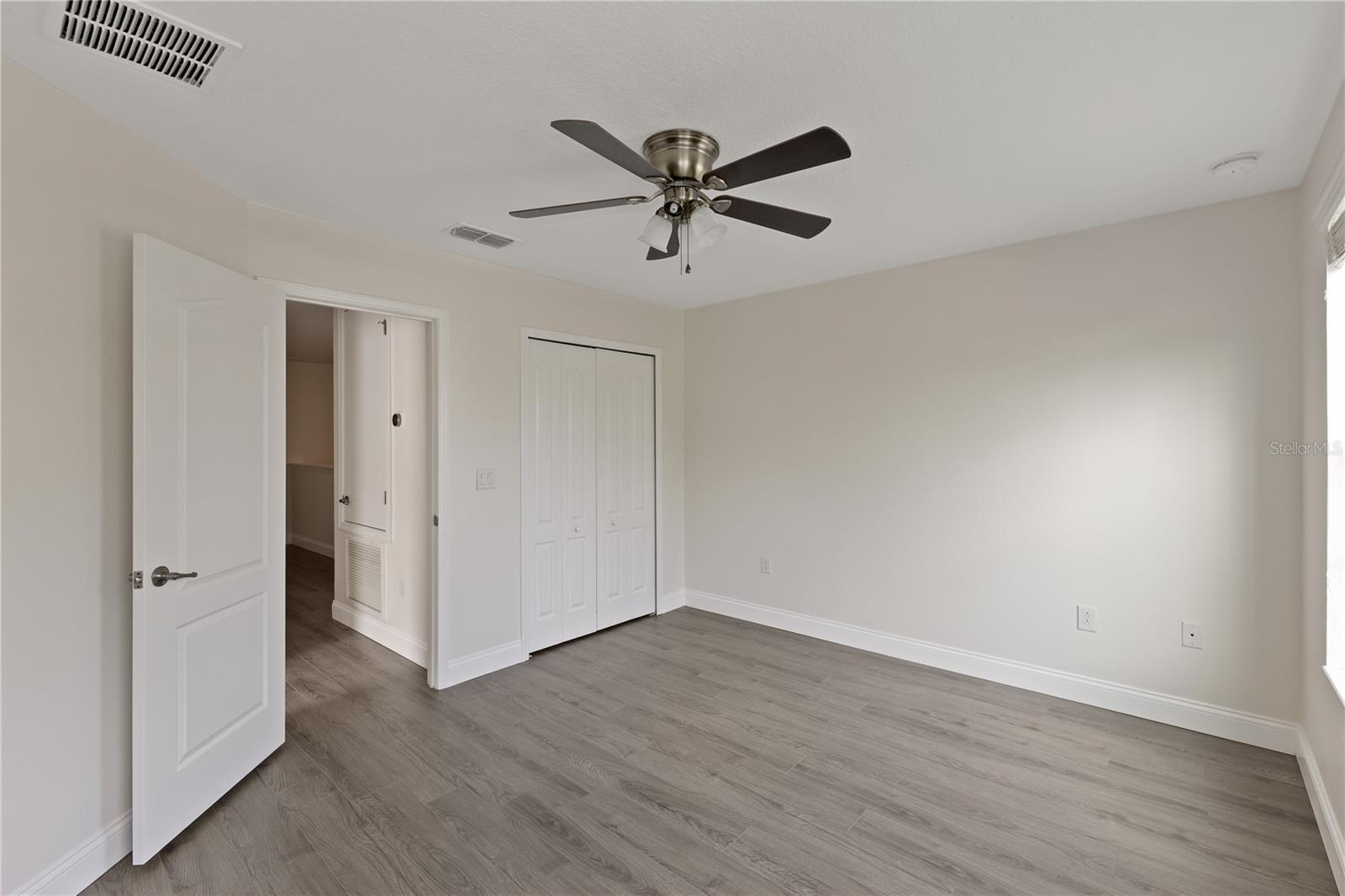 15229 Evergreen Oak Loop