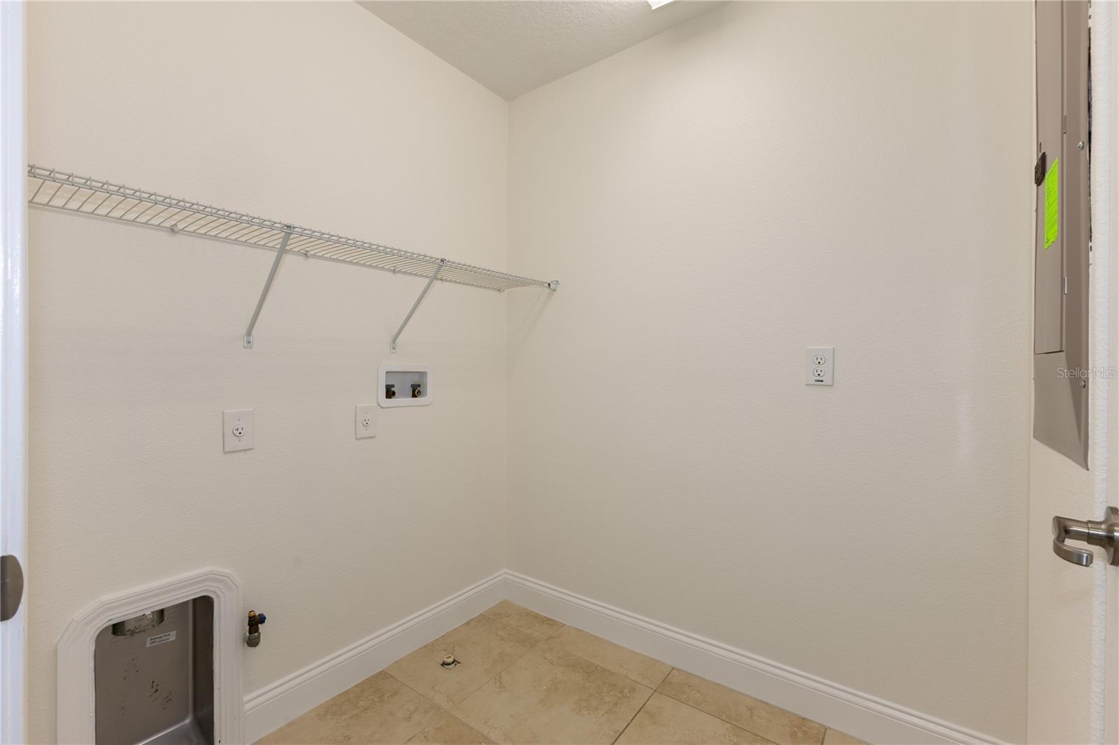 15229 Evergreen Oak Loop