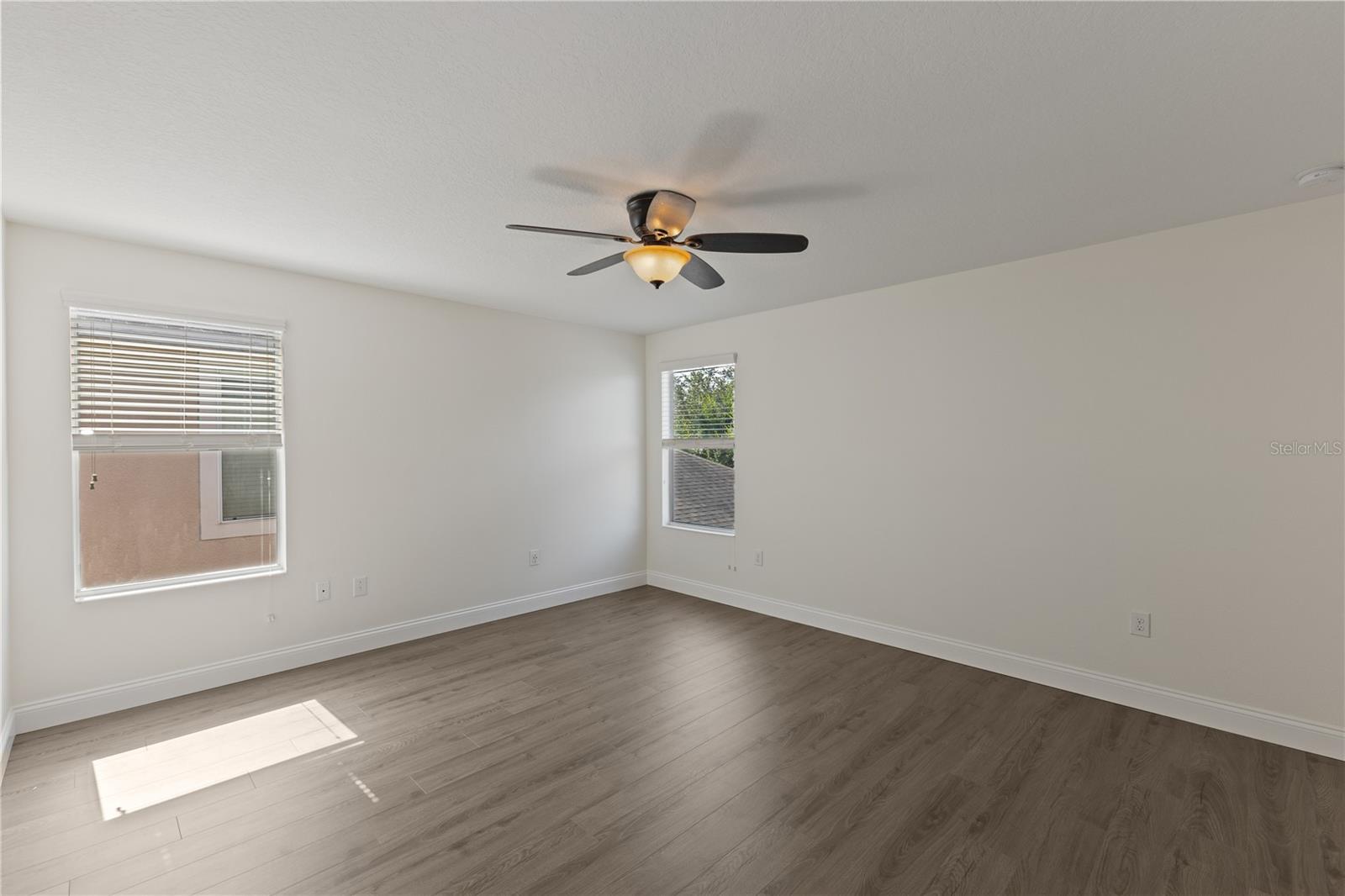 15229 Evergreen Oak Loop