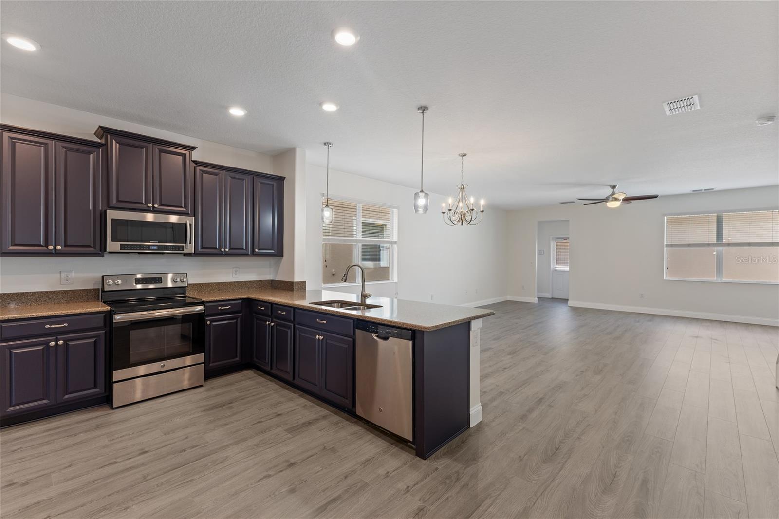 15229 Evergreen Oak Loop