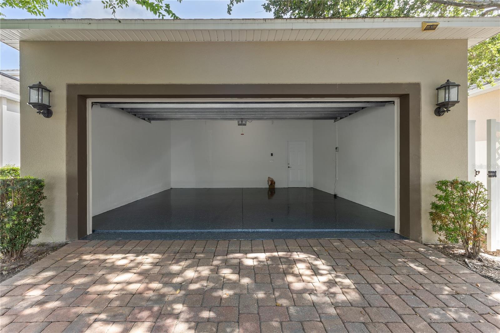 15229 Evergreen Oak Loop