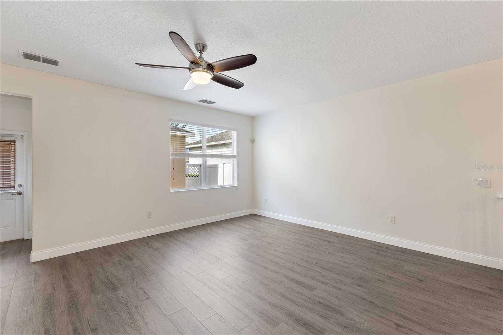 15229 Evergreen Oak Loop