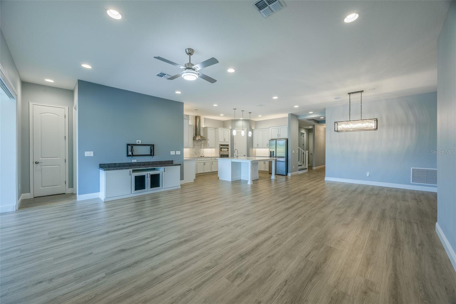 13090 Bromborough Dr