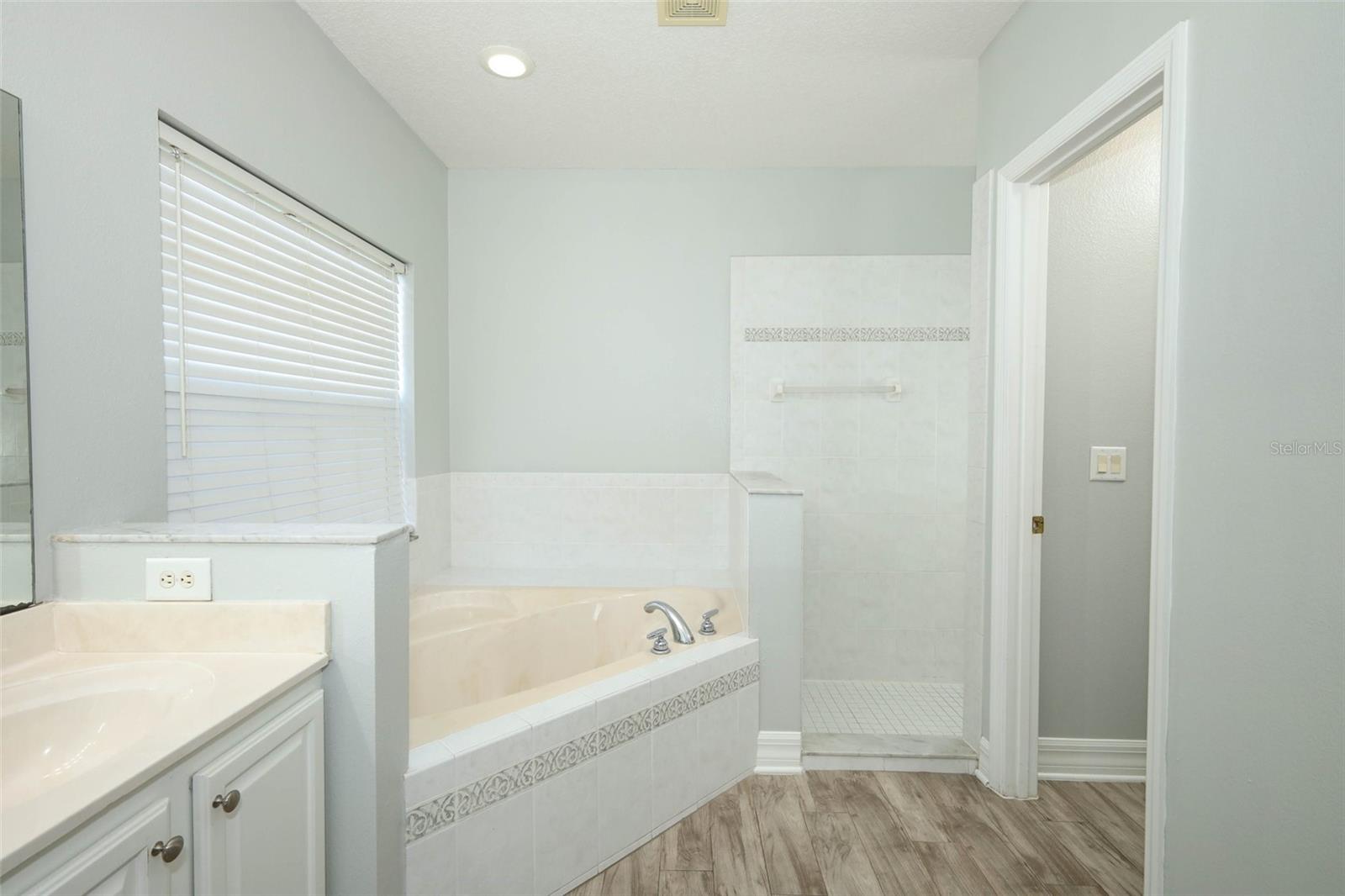 613 Scarborough Pass Rd