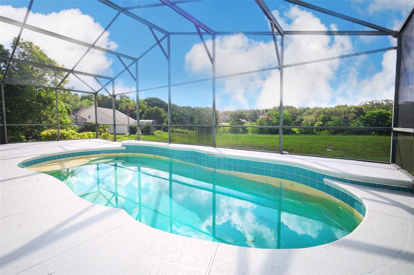 613 Scarborough Pass Rd