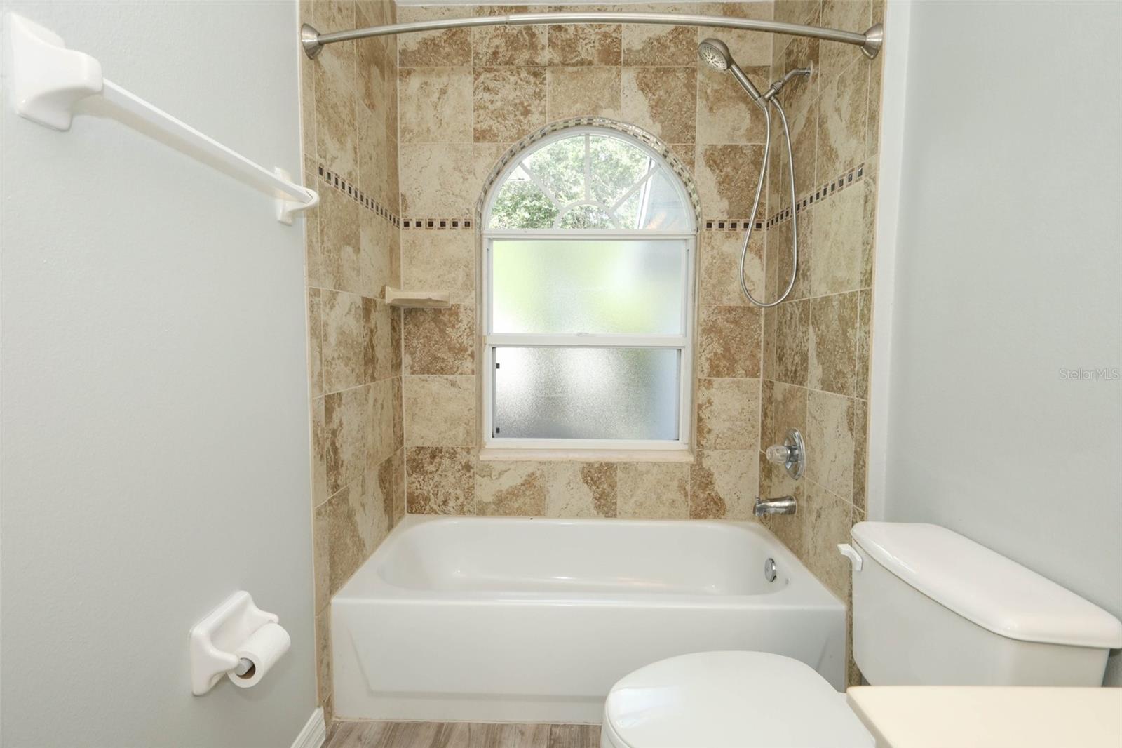 613 Scarborough Pass Rd