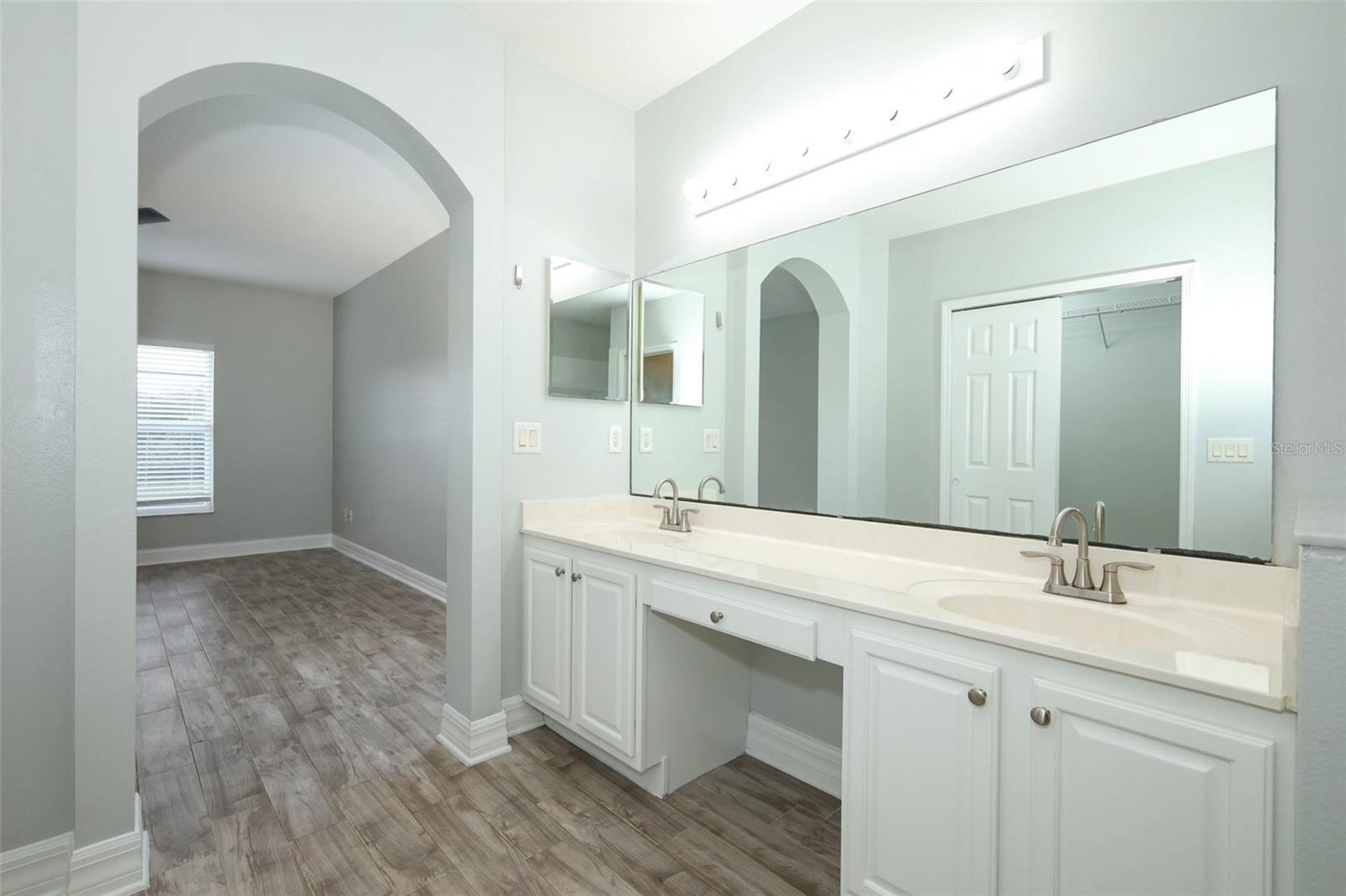 613 Scarborough Pass Rd