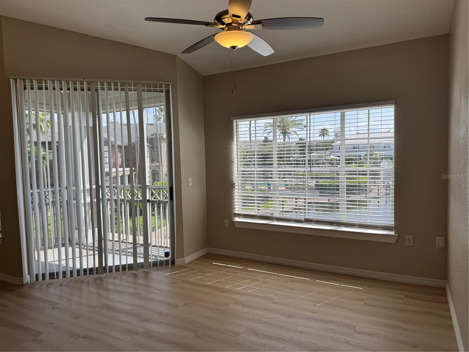 2314 Midtown Ter #1128