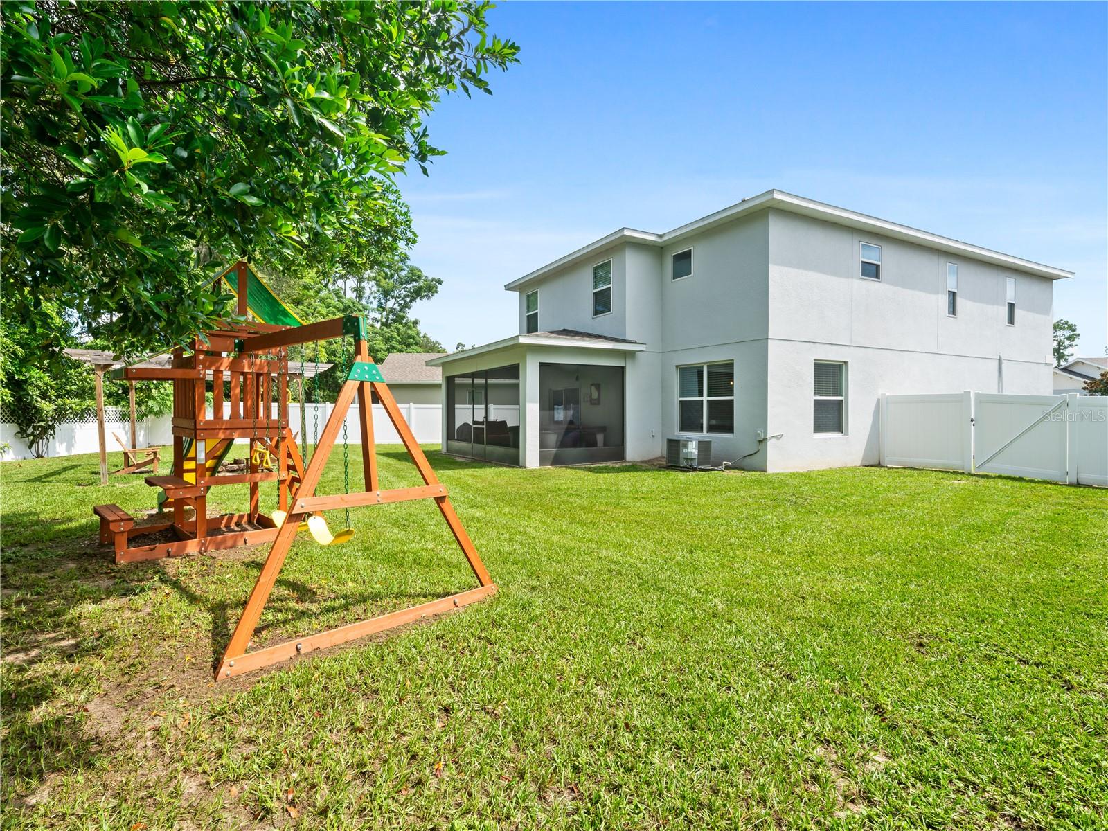2556 Ocoee Reserve Ct