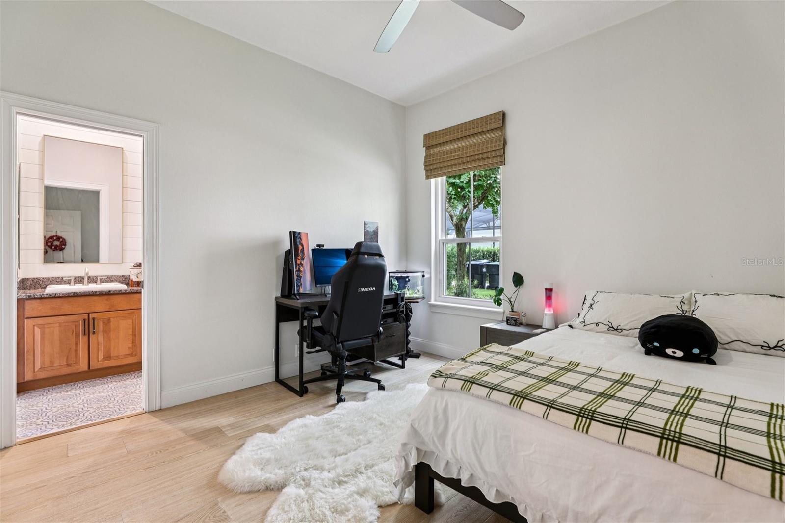 11709 Camden Park Dr