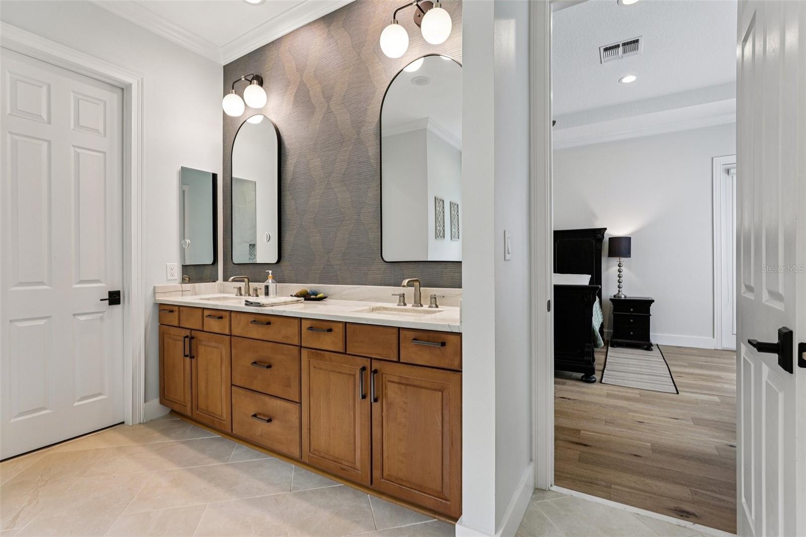 11709 Camden Park Dr