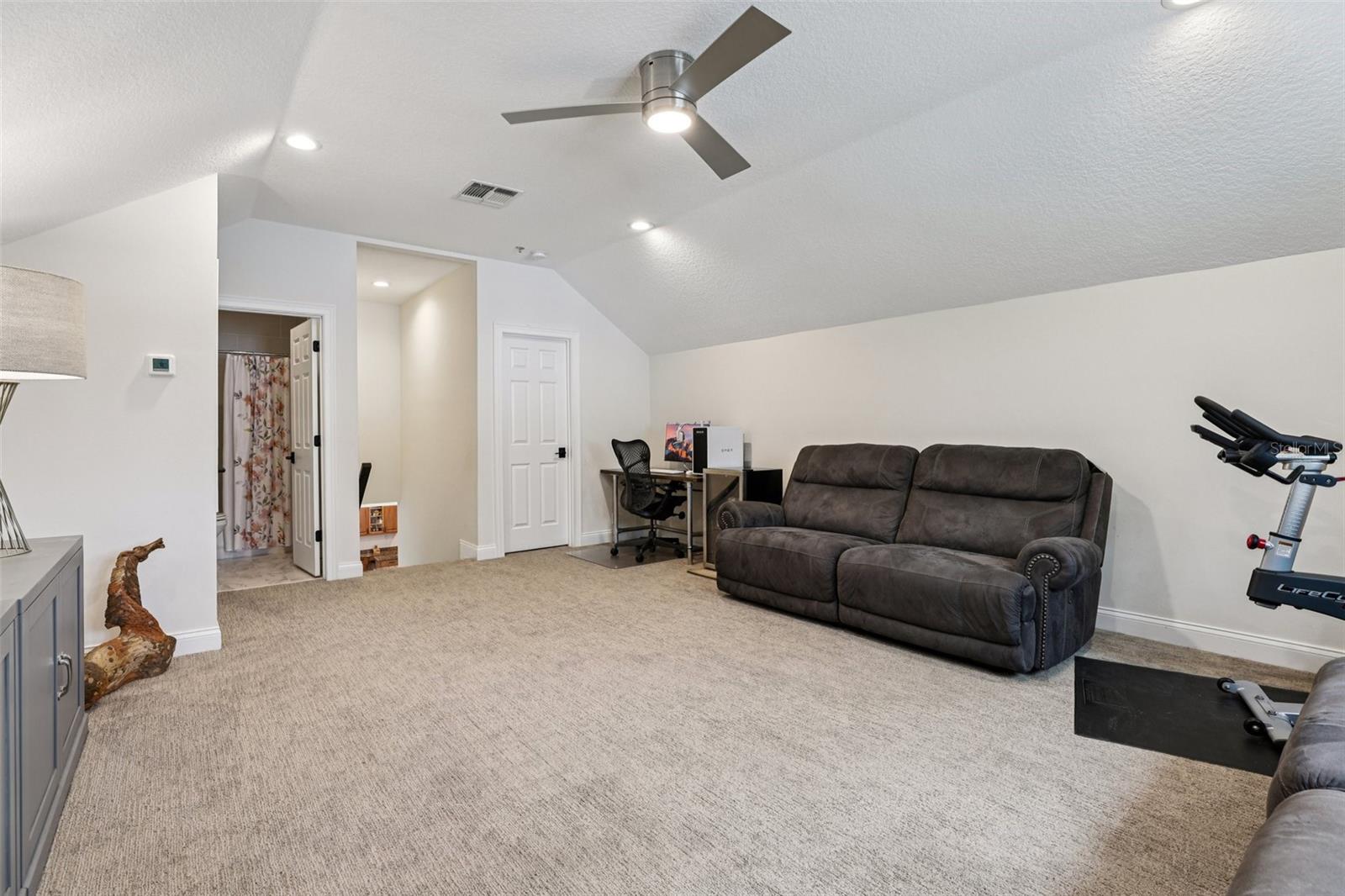 11709 Camden Park Dr