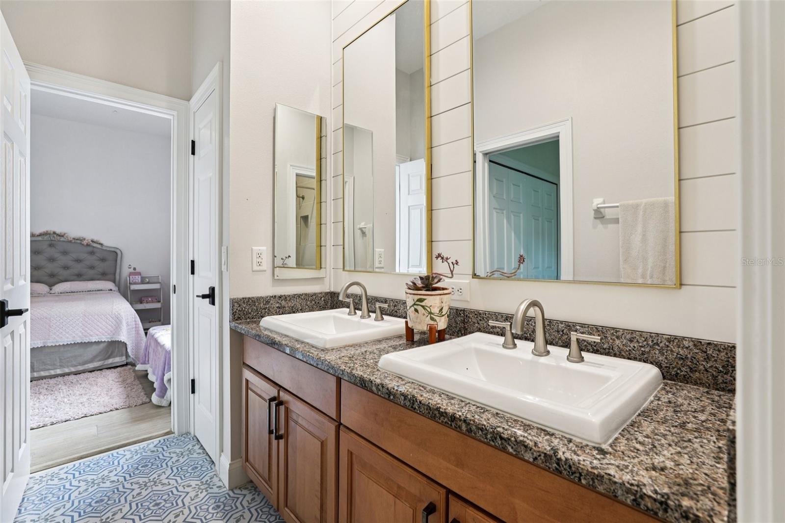 11709 Camden Park Dr