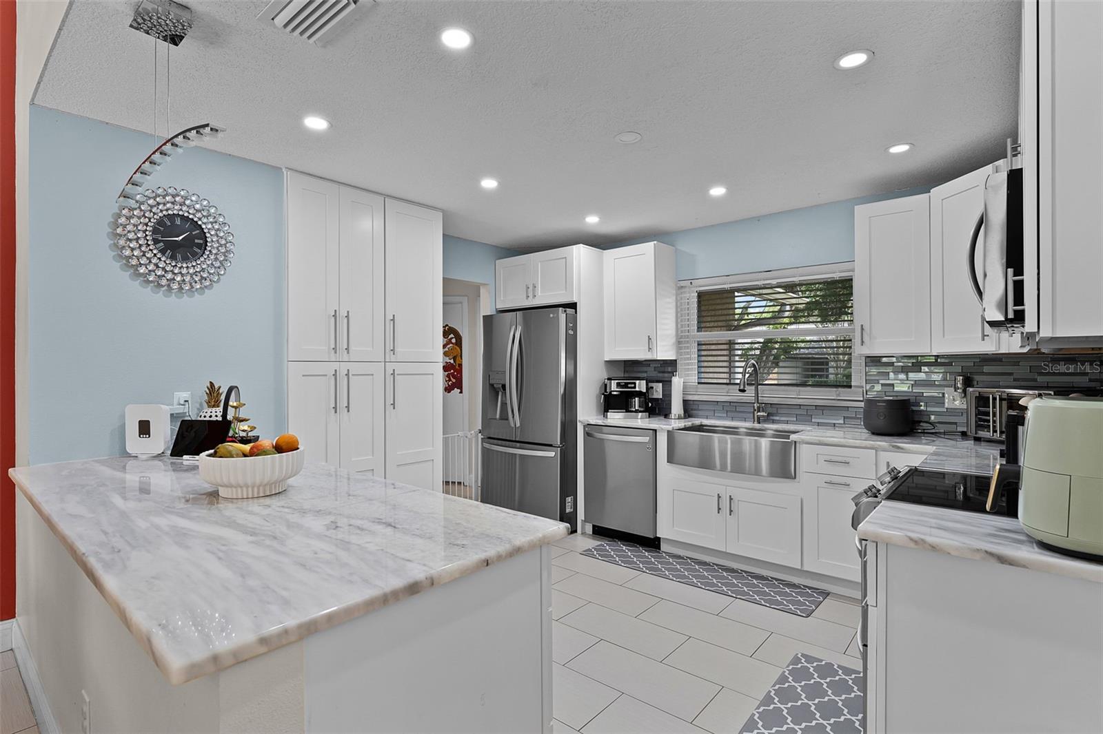 904 WESSON DR