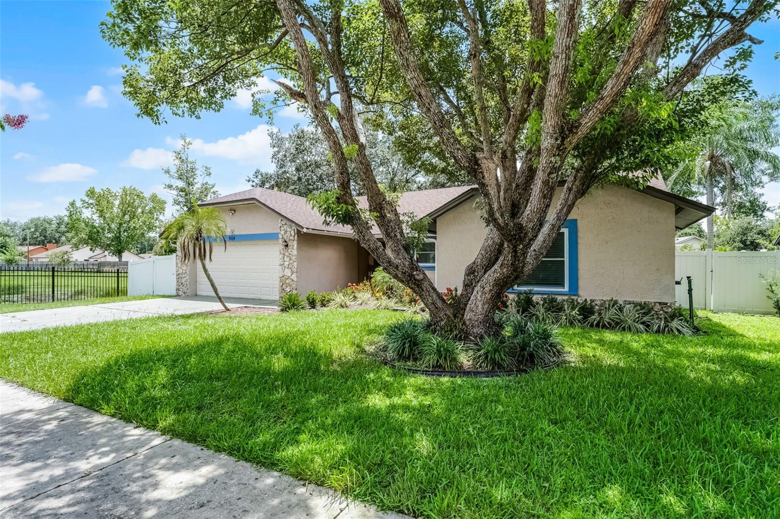 904 WESSON DR