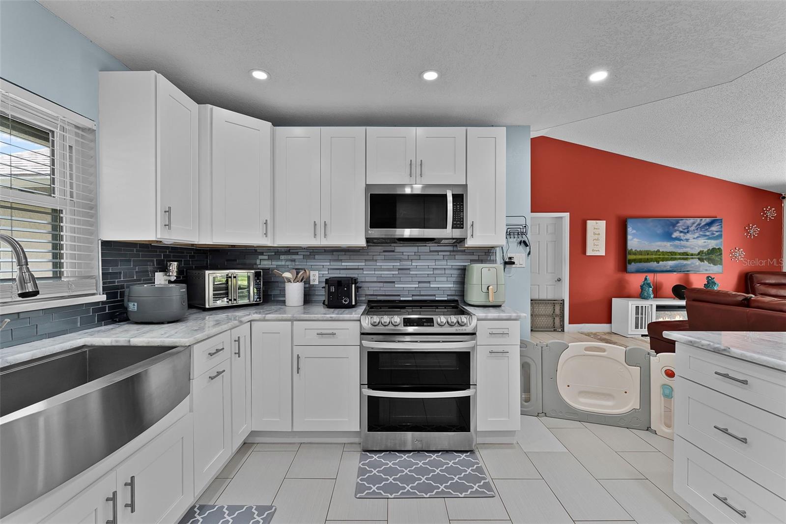 904 WESSON DR