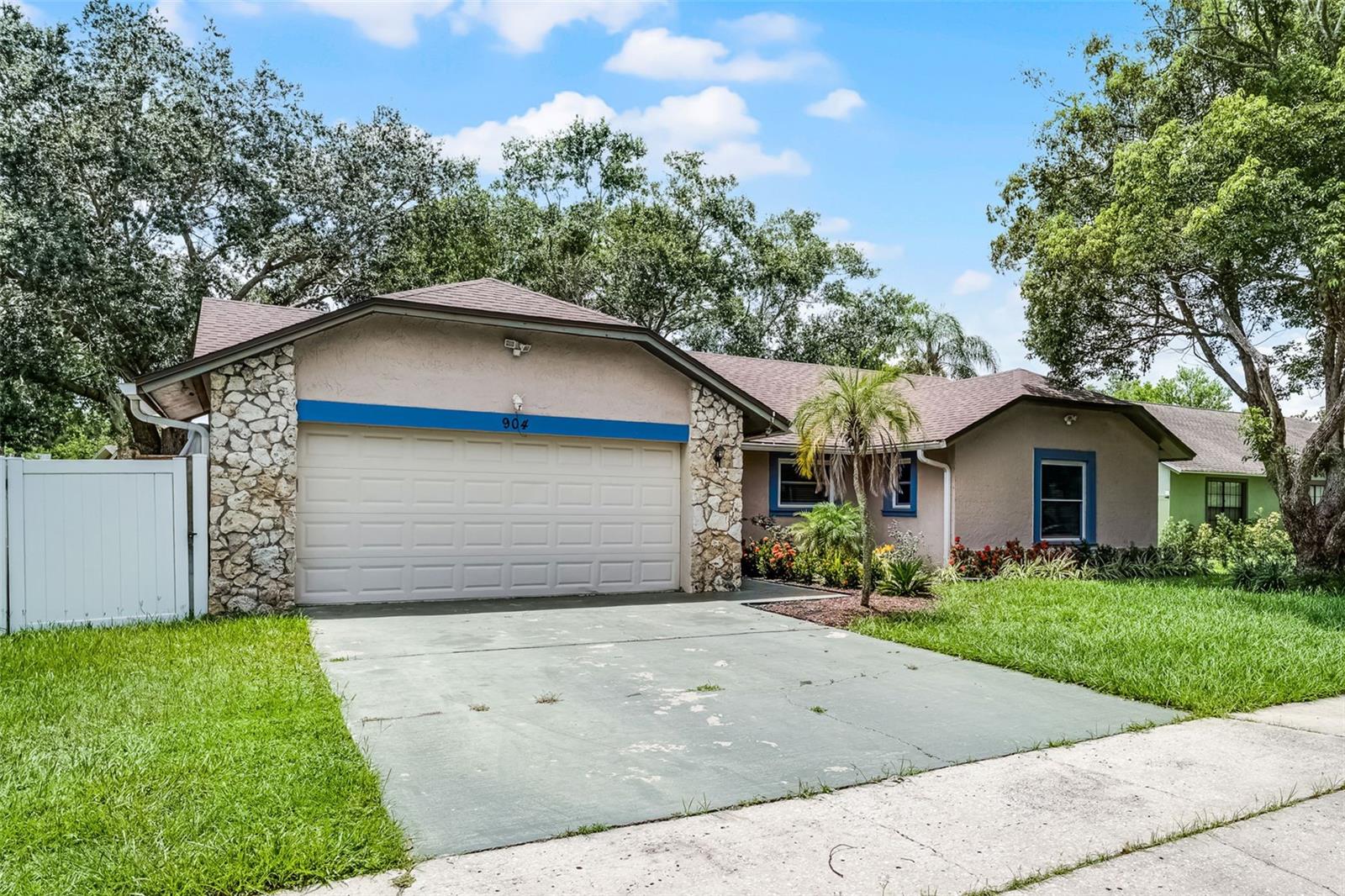 904 WESSON DR