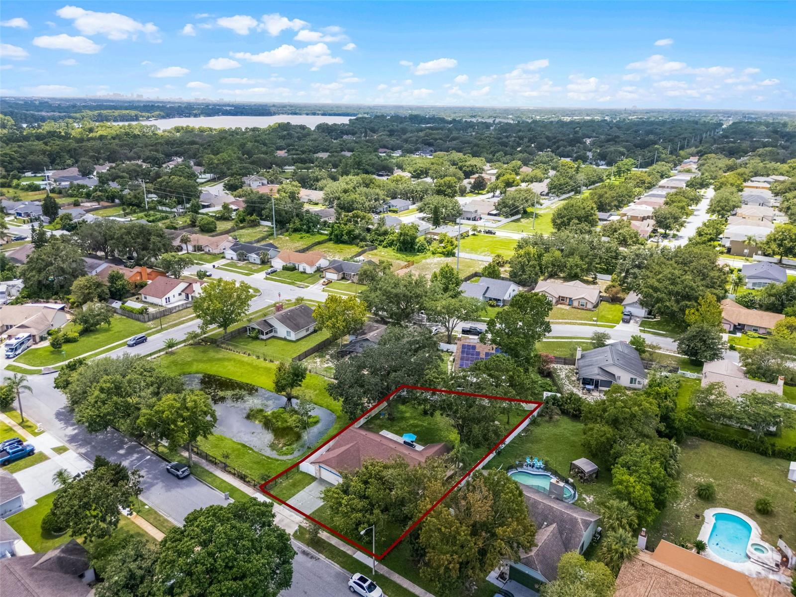 904 WESSON DR