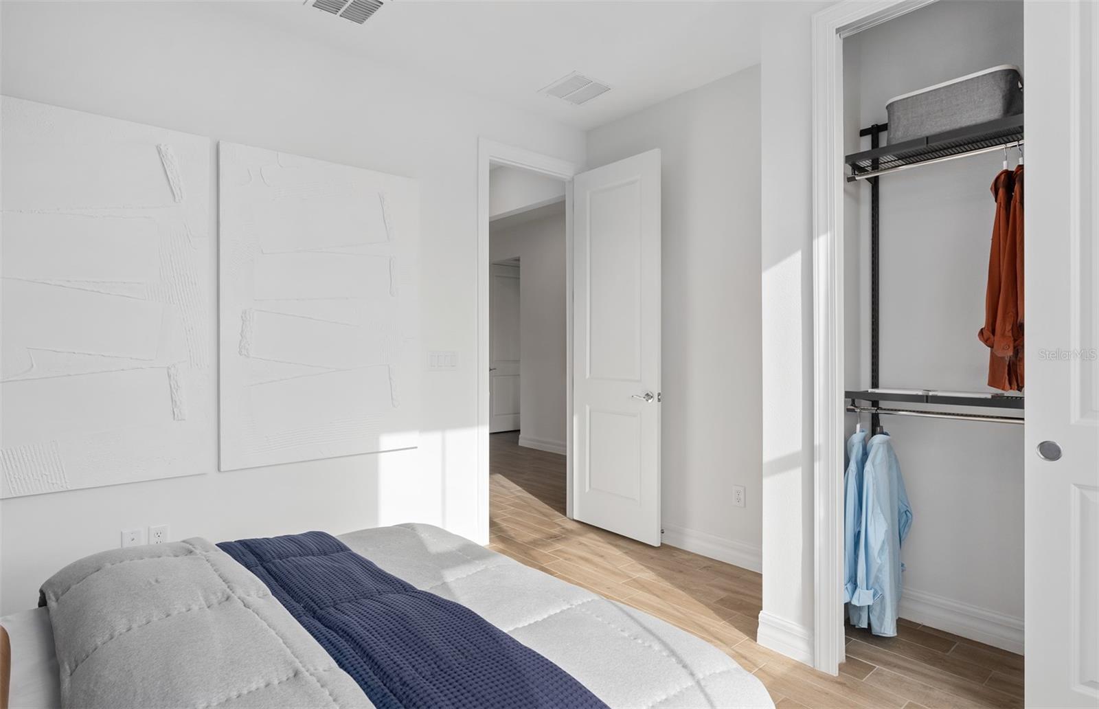 6792 WILLOW VIEW AVE