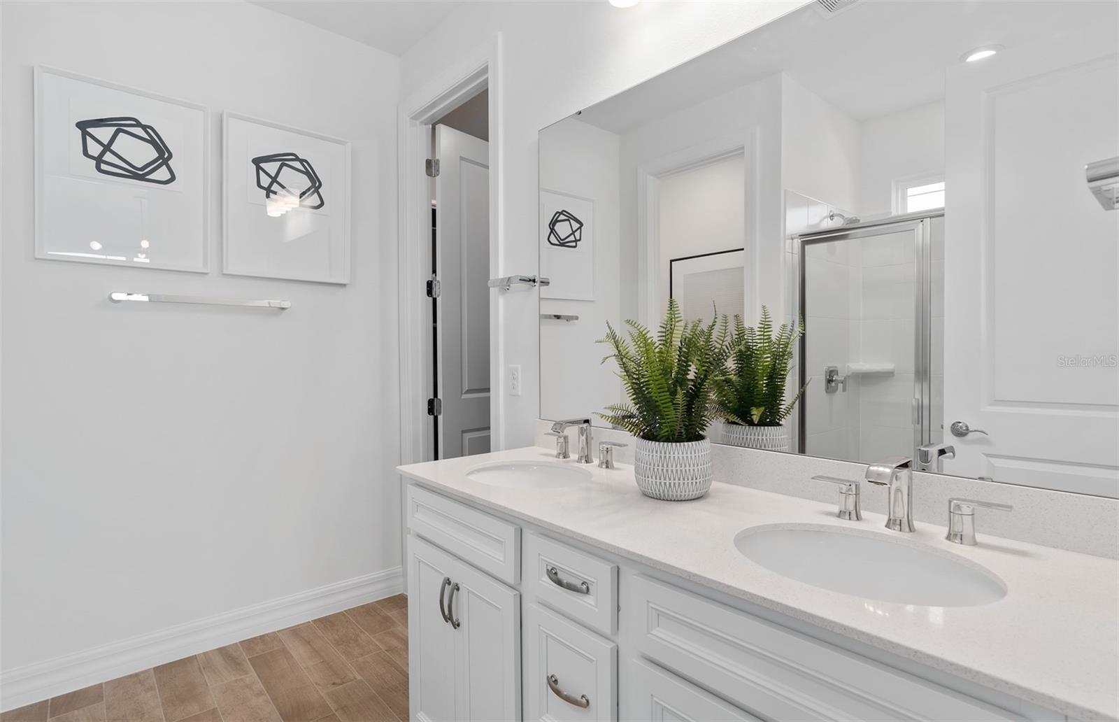 6792 WILLOW VIEW AVE