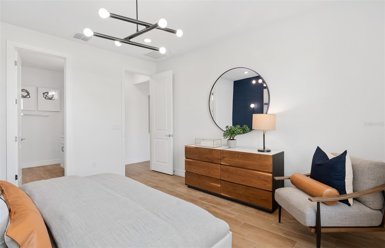 6792 WILLOW VIEW AVE