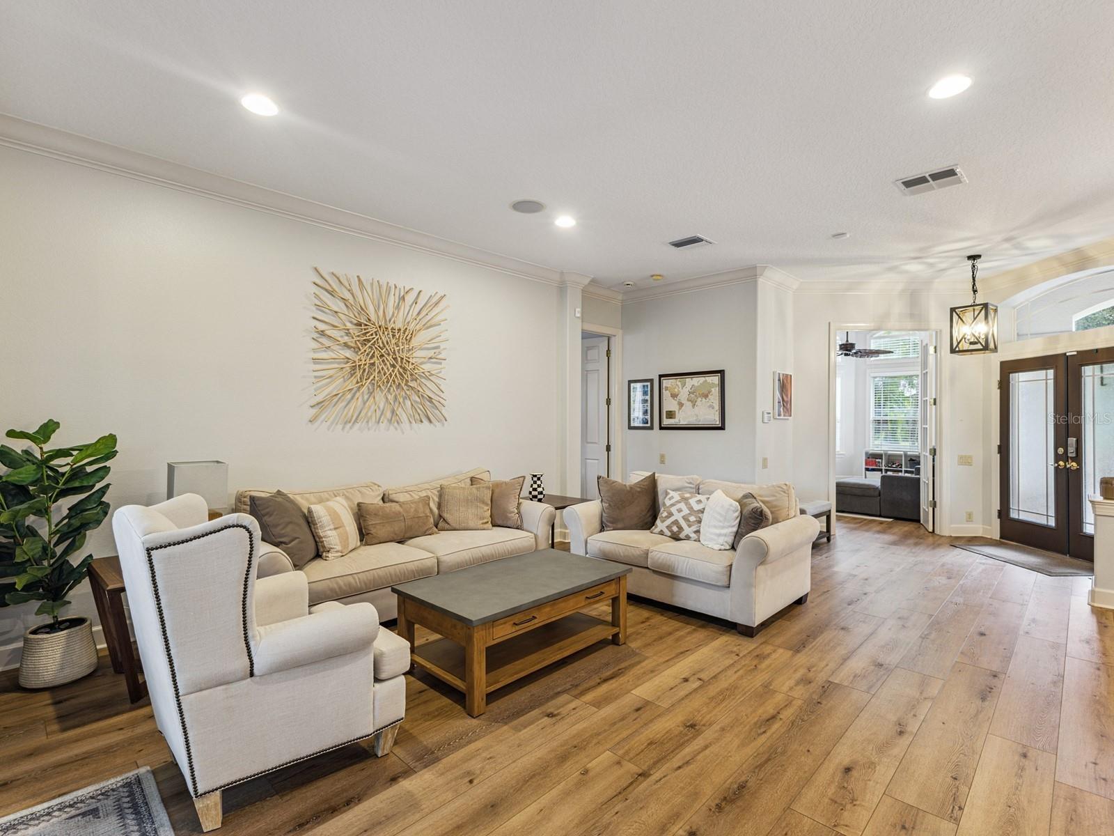 5232 Tildens Grove Blvd