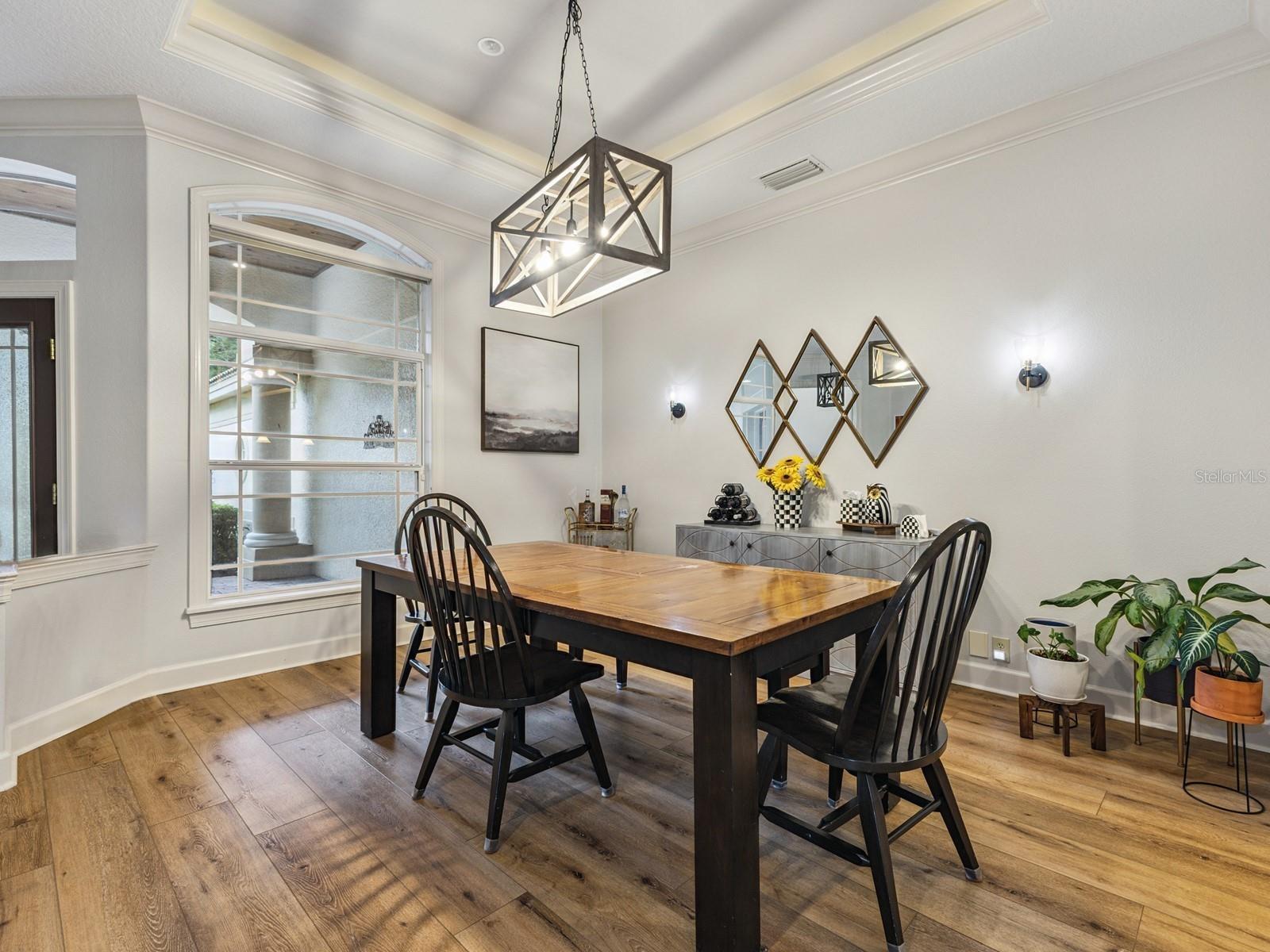 5232 Tildens Grove Blvd