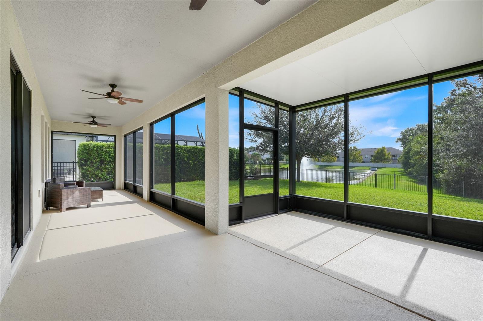 8337 VIVARO ISLE WAY