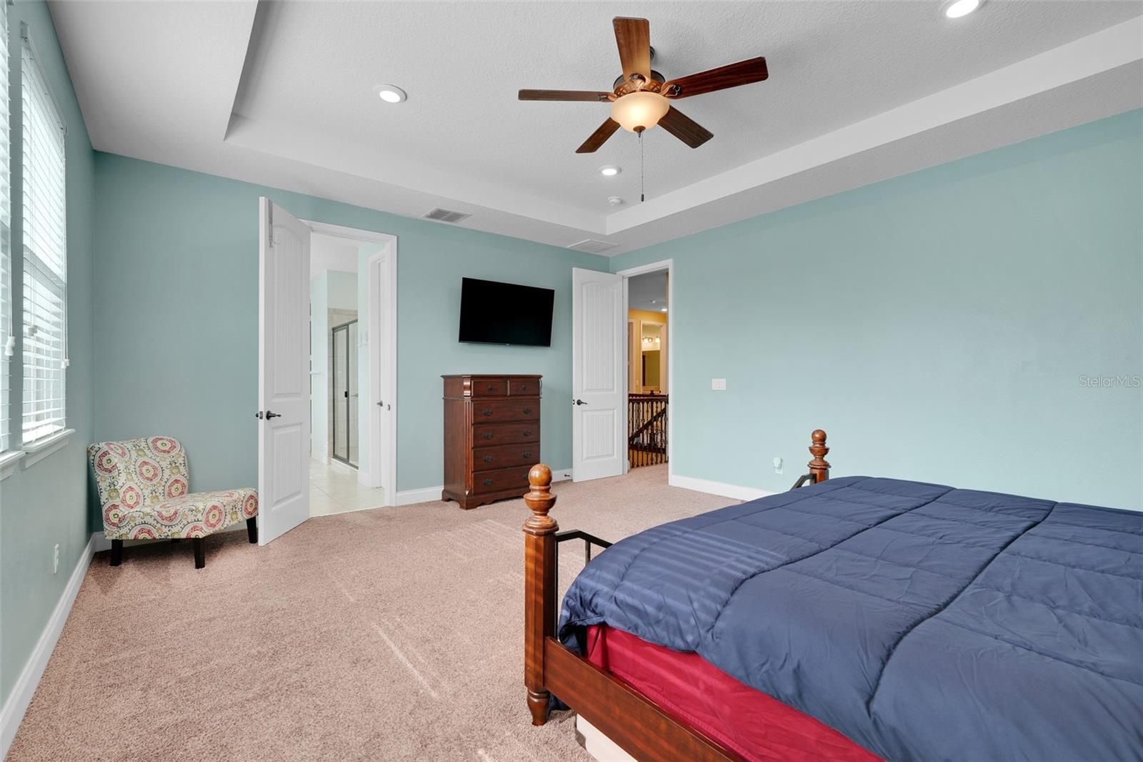 8337 VIVARO ISLE WAY