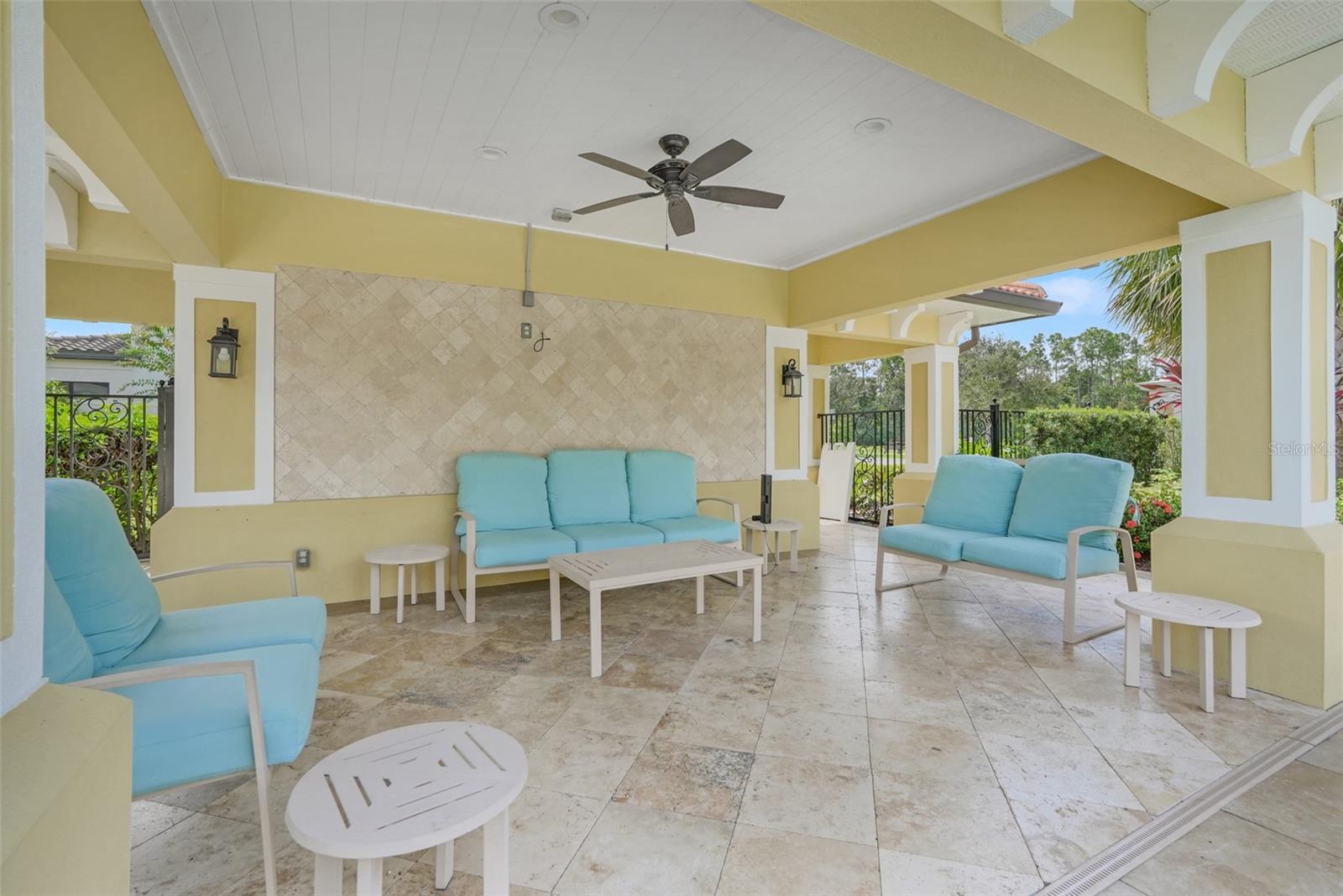 8337 VIVARO ISLE WAY