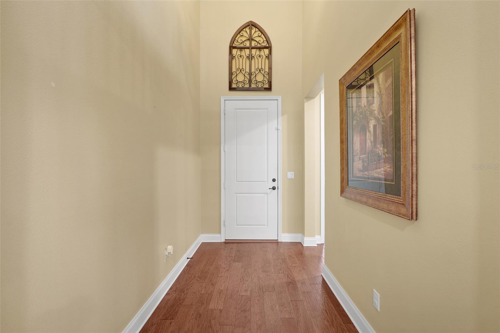 8337 VIVARO ISLE WAY