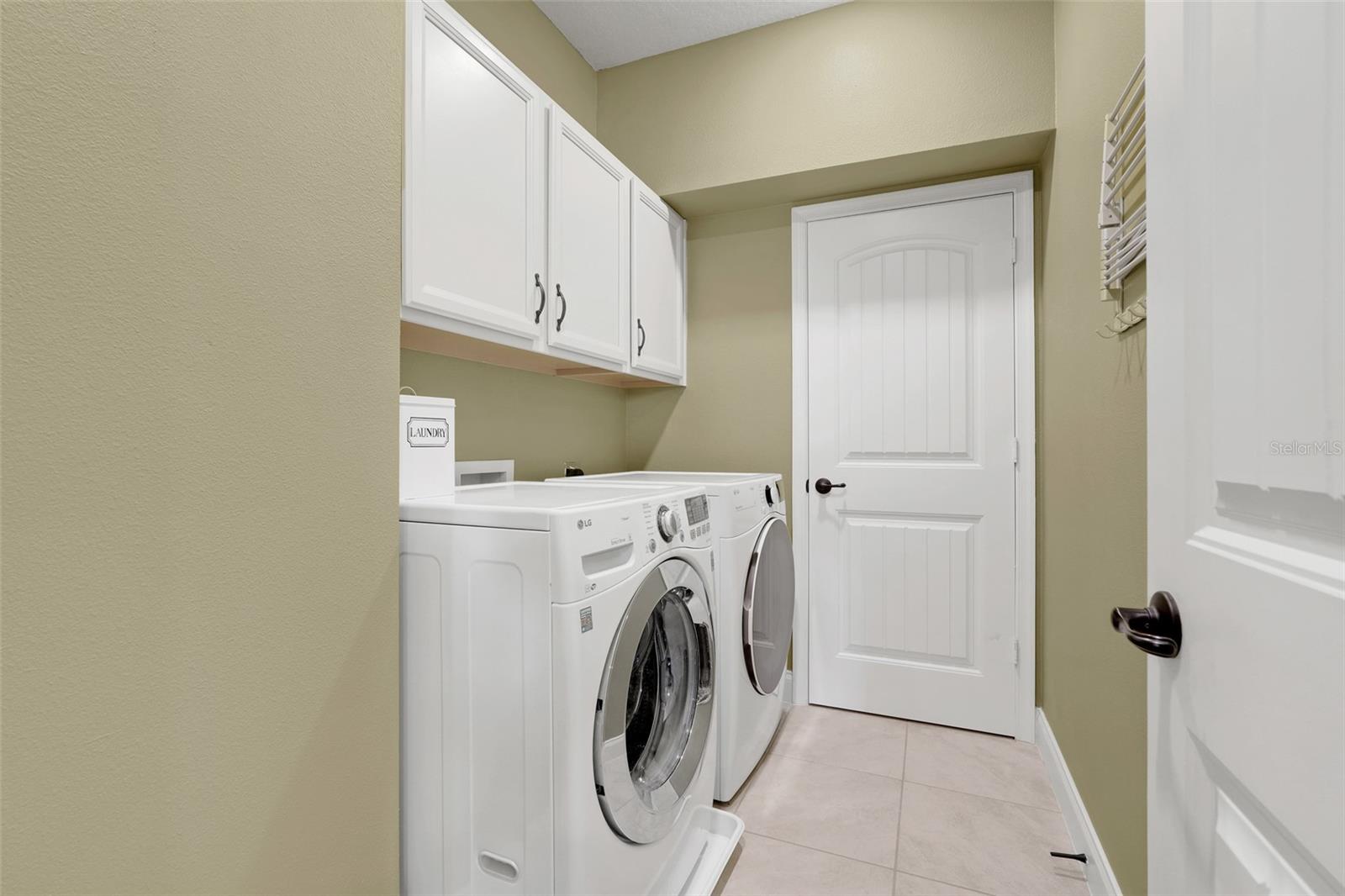 8337 VIVARO ISLE WAY