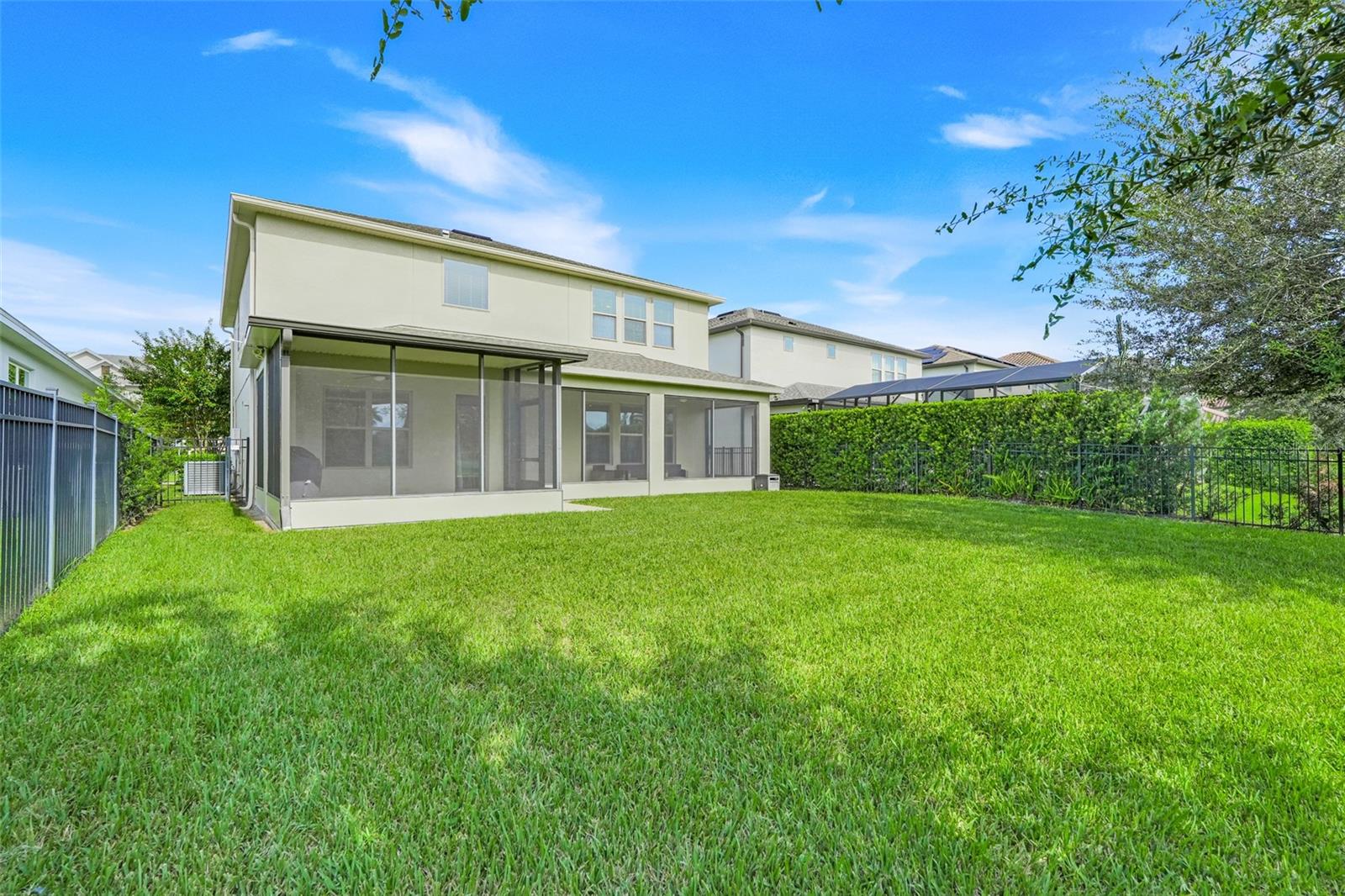 8337 VIVARO ISLE WAY