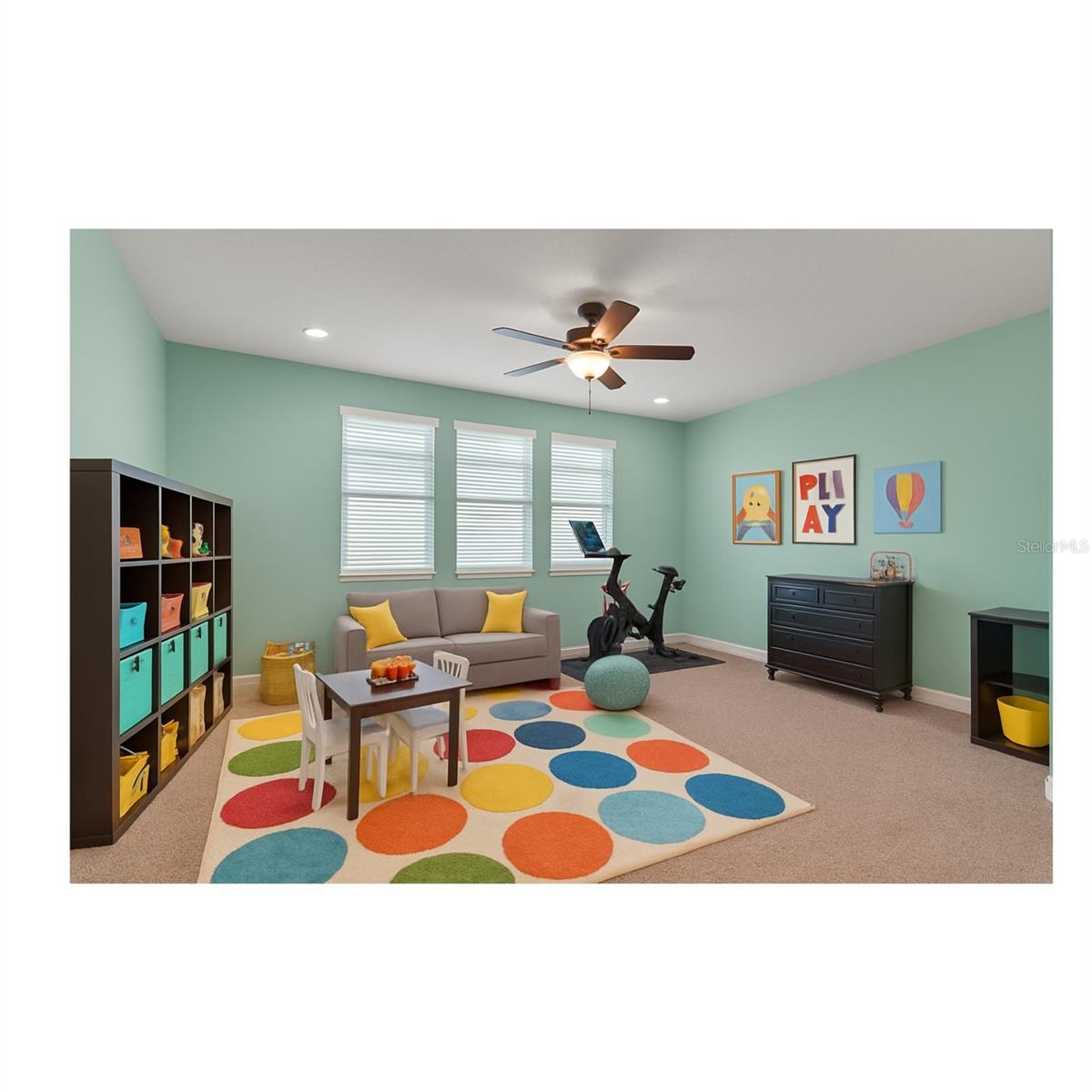 8337 VIVARO ISLE WAY