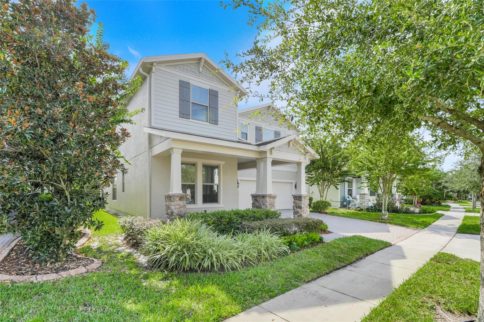 8337 VIVARO ISLE WAY