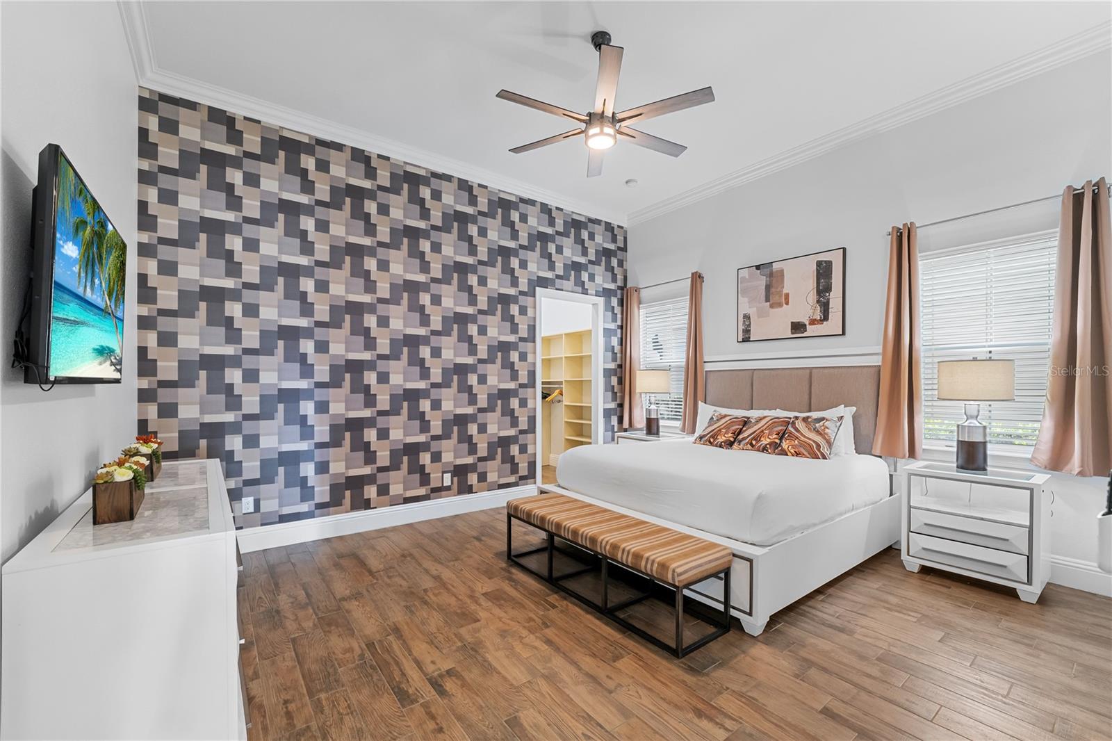1125 Grand Traverse Pkwy