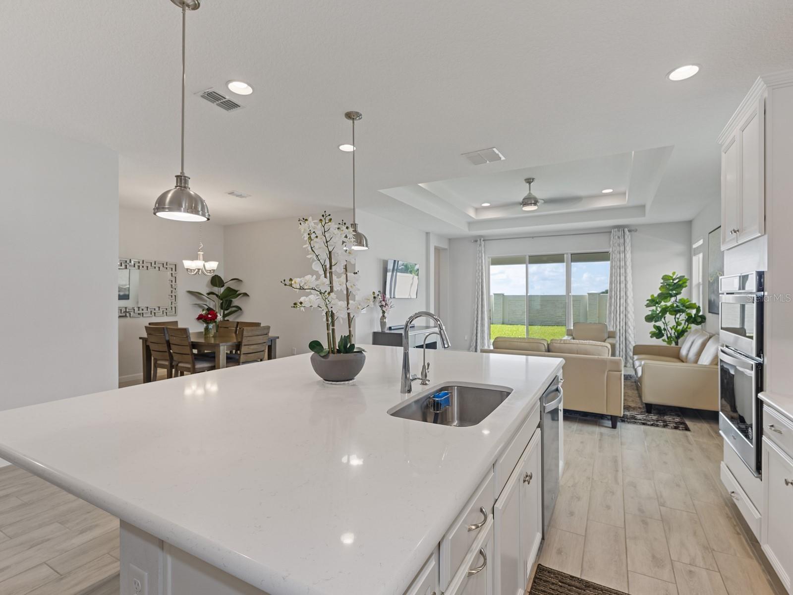 5697 Orange Orchard Dr