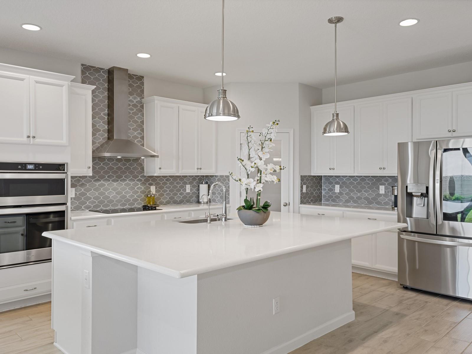5697 Orange Orchard Dr