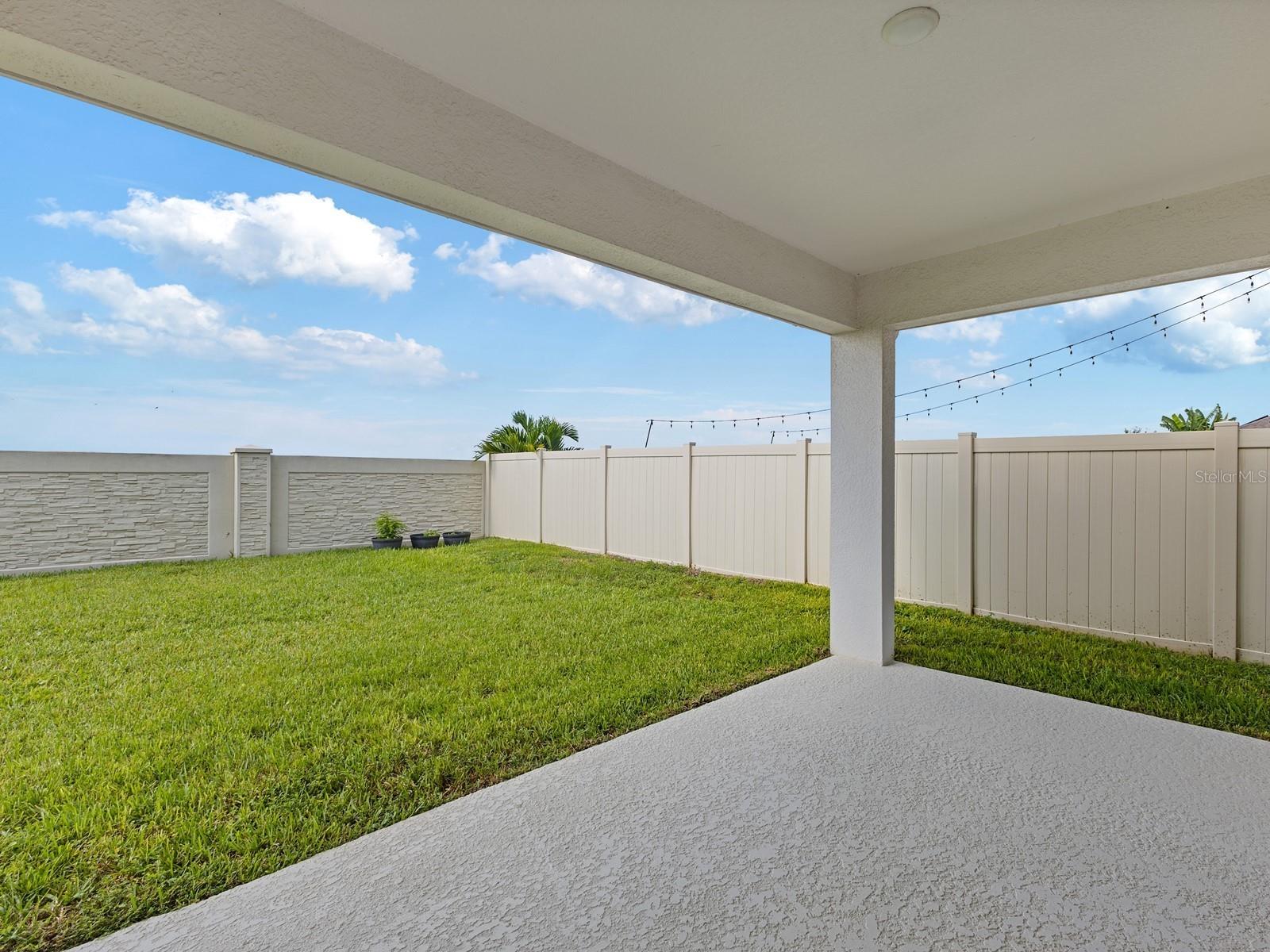 5697 Orange Orchard Dr